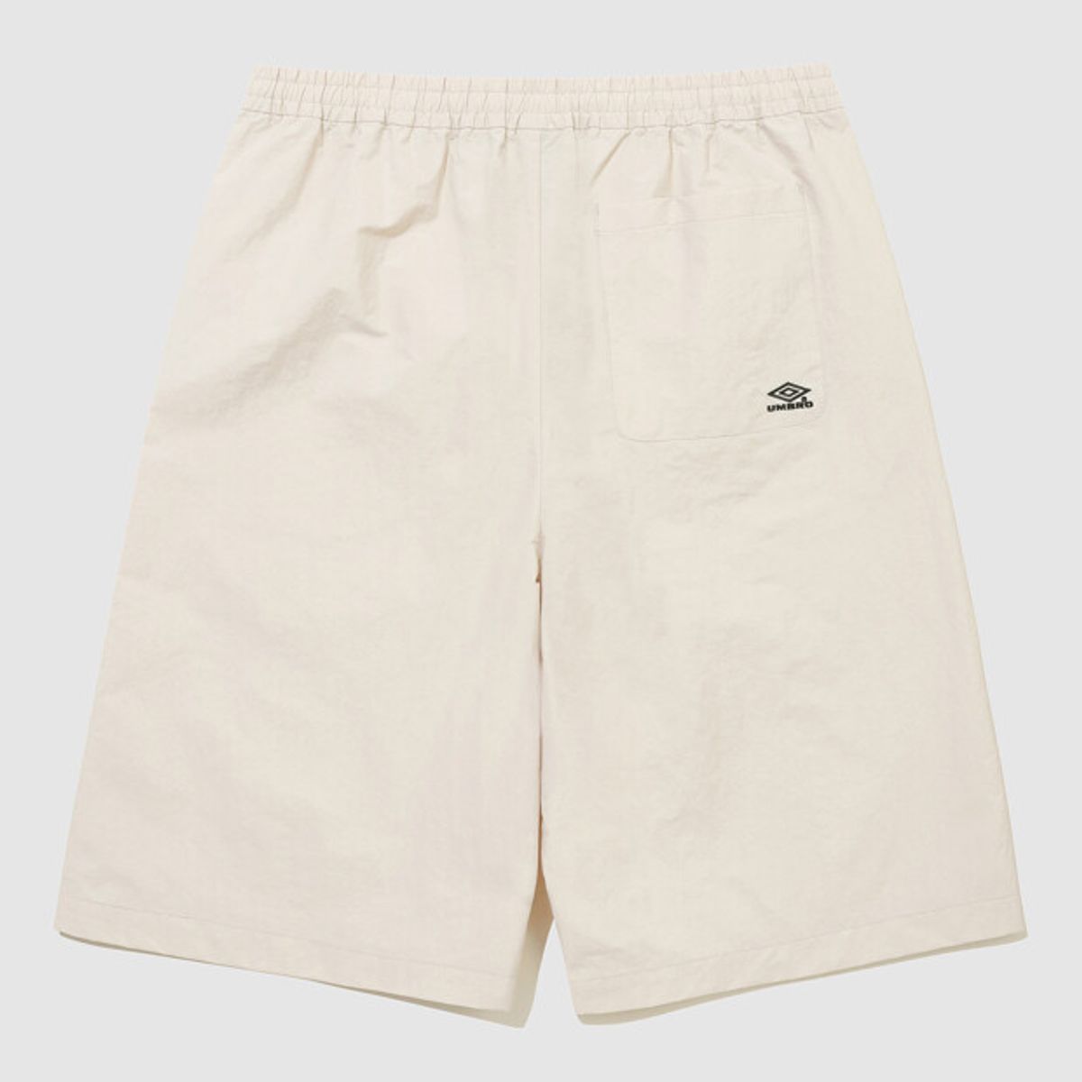 엄브로(UMBRO) HBL 엄그레이 워싱 6부 버뮤다 우븐 반바지 아이보리 UR121CHP21