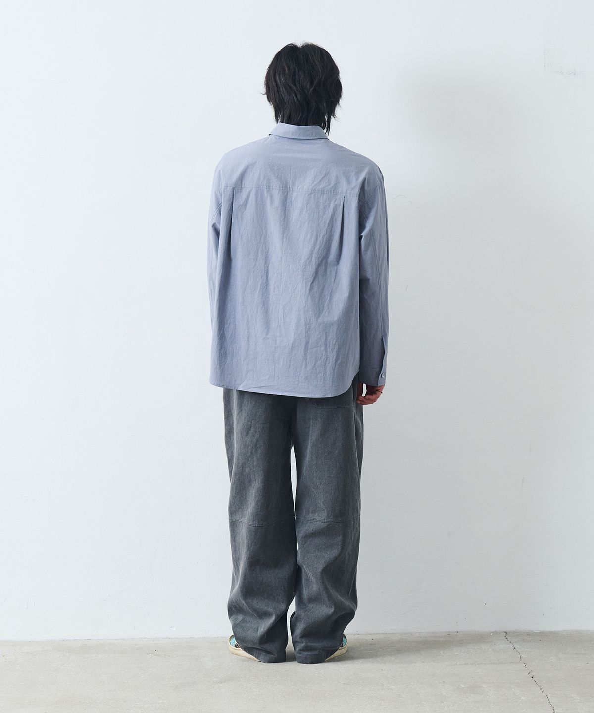 논타입(NONTYPE) GARMENT WASHED COMFY SHIRTS (DEEP SKY)