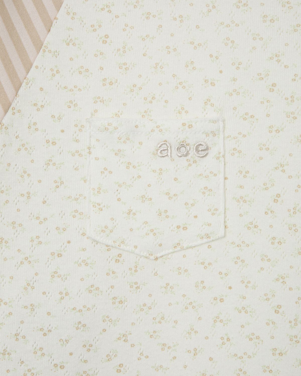 에이이에이이(AEAE) COZY FLOWER RAGLAN LONG SLEEVE [BEIGE]