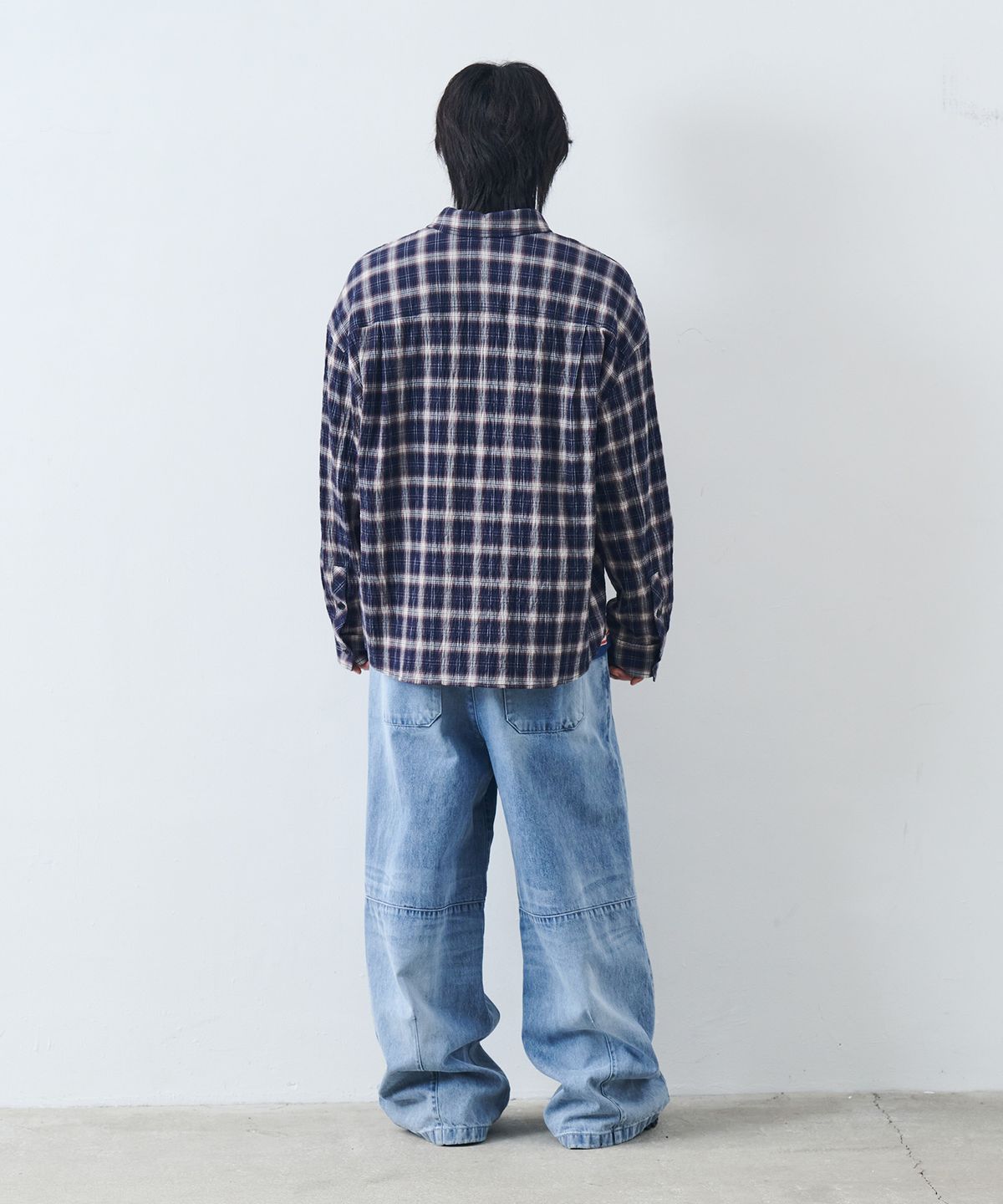 논타입(NONTYPE) GRADATION BIKER DENIM (WASHED BLUE)