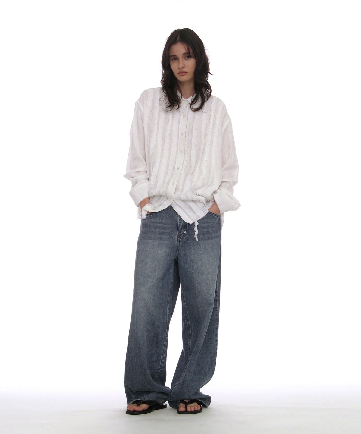 파르티멘토 우먼(PARTIMENTO WOMEN) 컷오프 프릴 트림 셔츠_아이보리