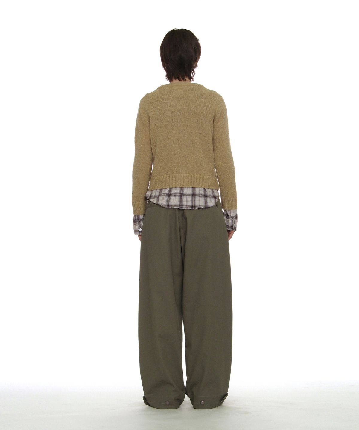 파르티멘토 우먼(PARTIMENTO WOMEN) 부클 셔츠-헴 레이어드 가디건_베이지