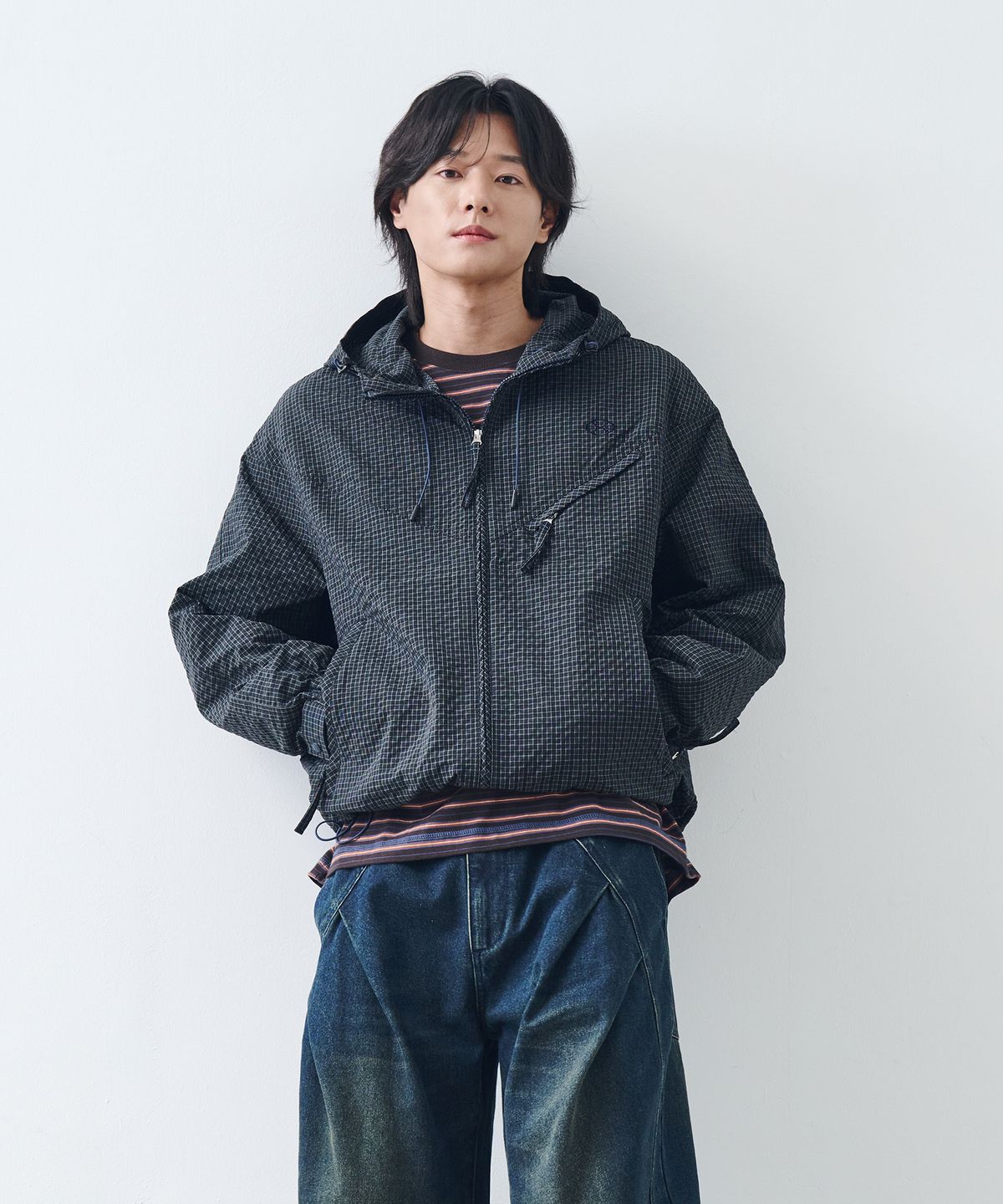 논타입(NONTYPE) DOUBLE DIAGONAL WIND JUMPER (CHECK NAVY)