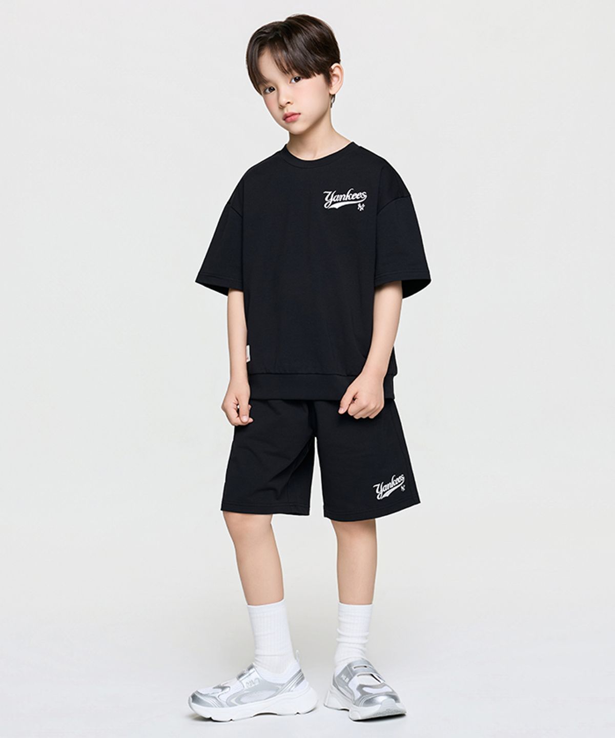 엠엘비 키즈(MLB KIDS) 스포티브 베이직 오버핏 반팔 세트 NY (Black)
