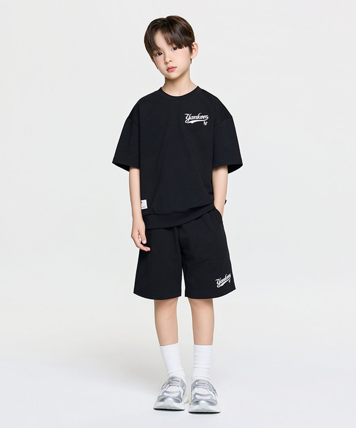 엠엘비 키즈(MLB KIDS) 스포티브 베이직 오버핏 반팔 세트 NY (Black)