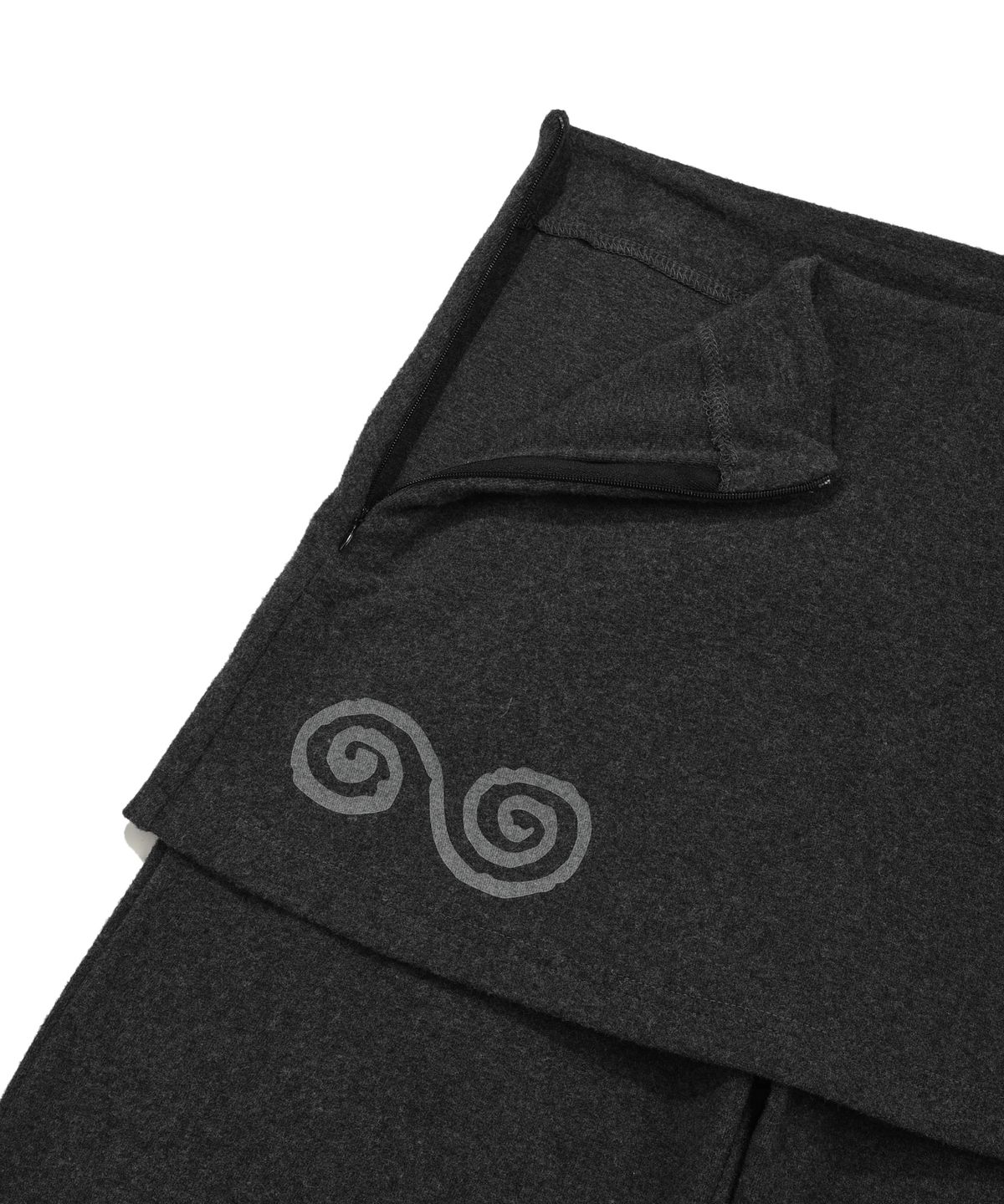 리트리버클럽(RETRIEVER CLUB) LAYERED LONG PANTS [CHARCOAL GRAY]