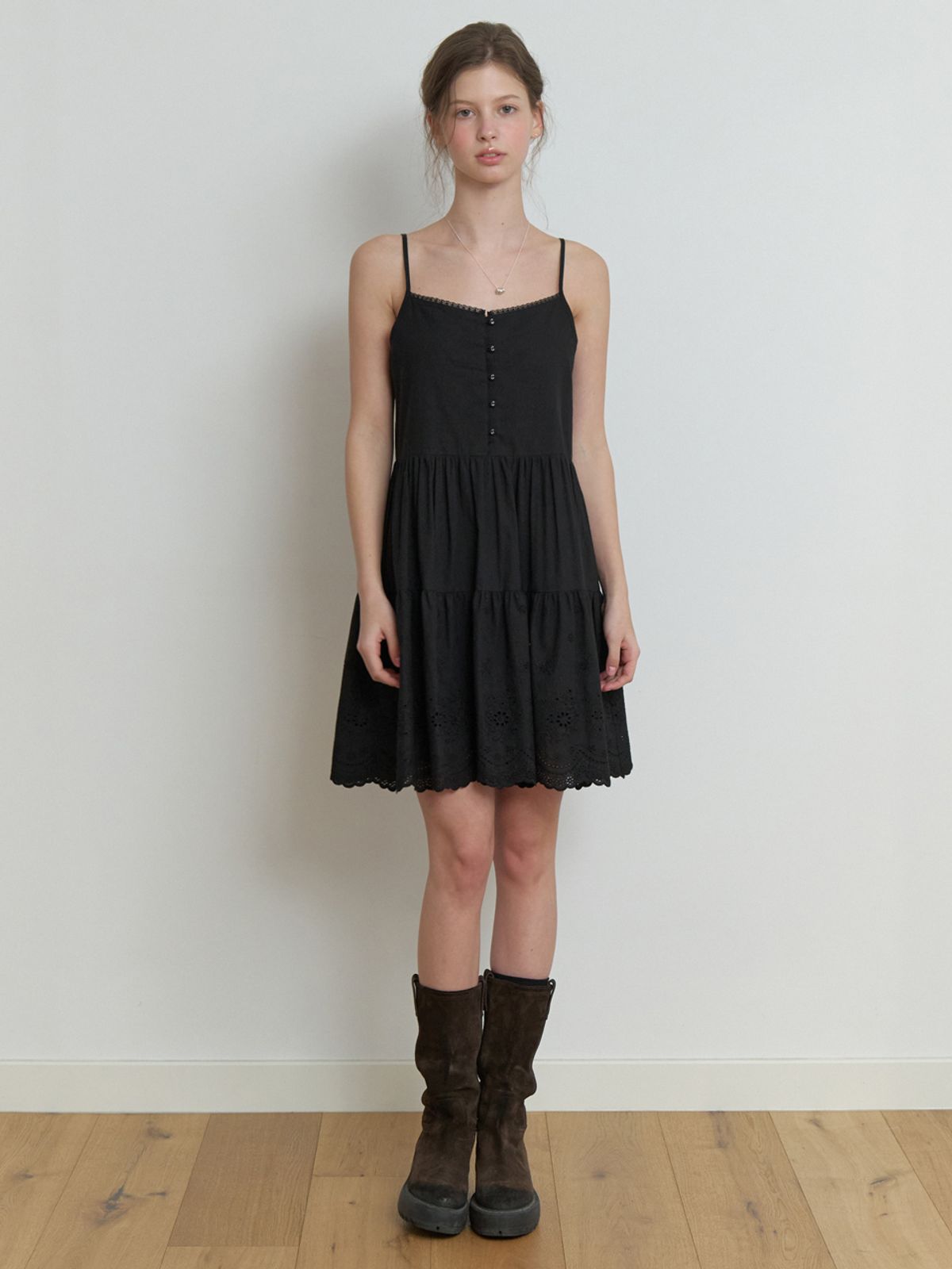 리엘(RE L) Alov lace mini dress (black)