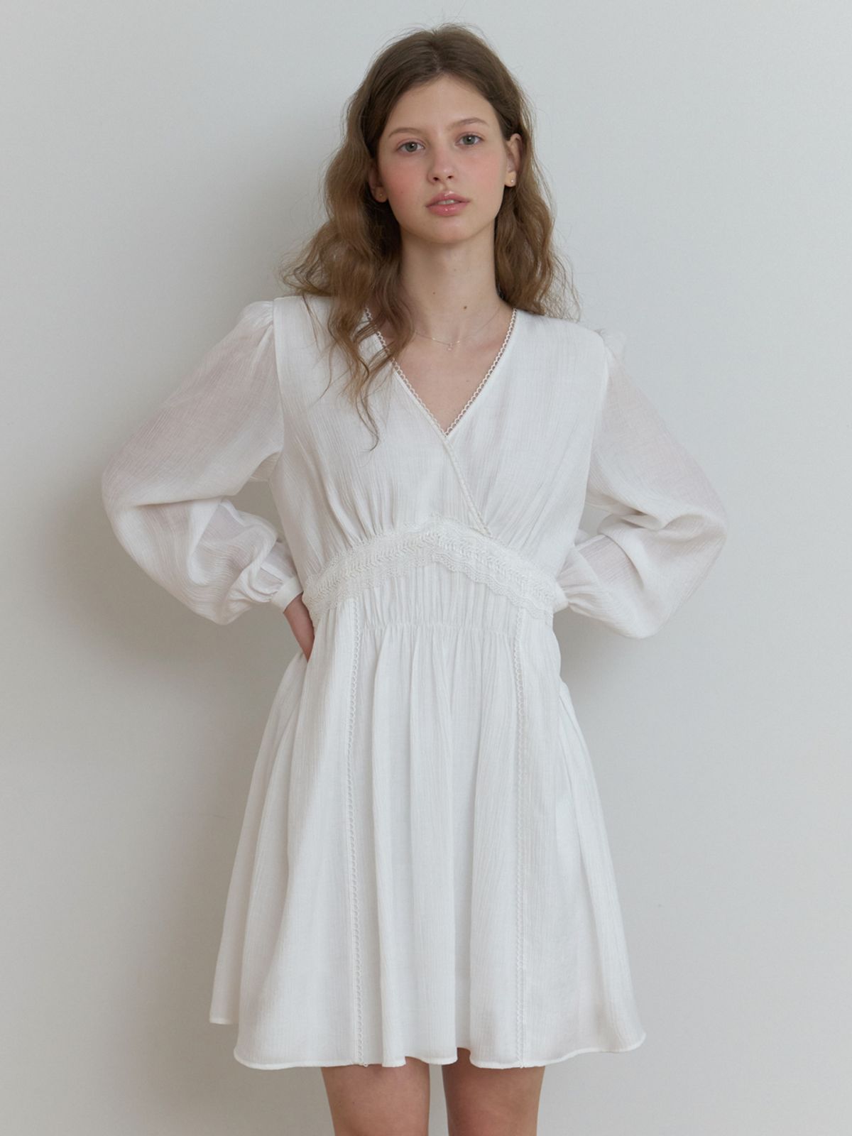 리엘(RE L) Vin-rouge shirring dress (white)