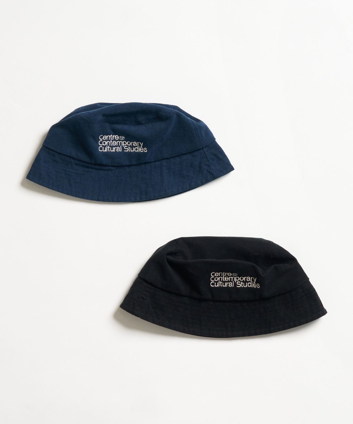 씨씨씨에스(CCCS) NAVY NEAT SCRIPT BURKET HAT