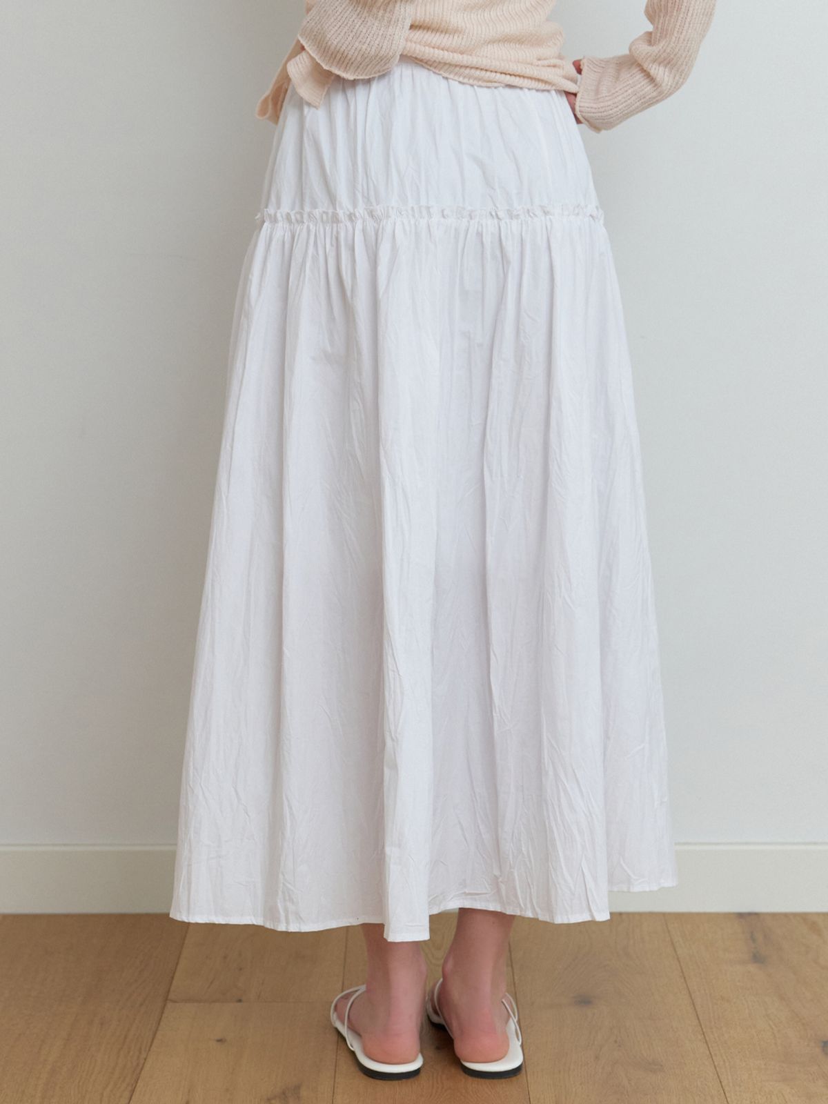 리엘(RE L) Wheeler shirring skirt (white)