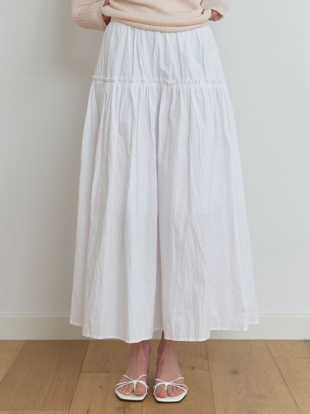 리엘(RE L) Wheeler shirring skirt (white)