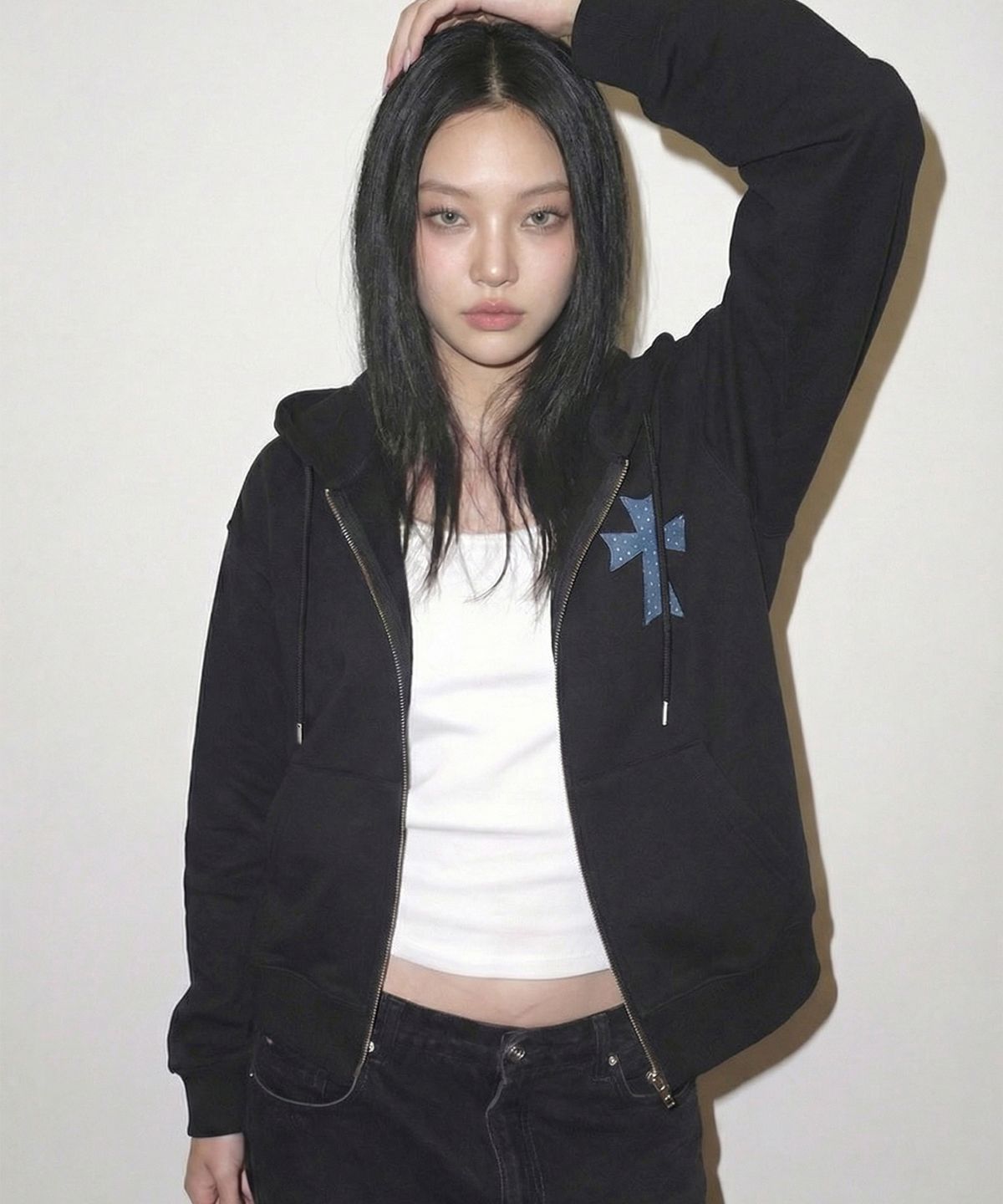 그레이버(GRAVER) [UNISEX]DOT CROSS 자수 후드집업_2color