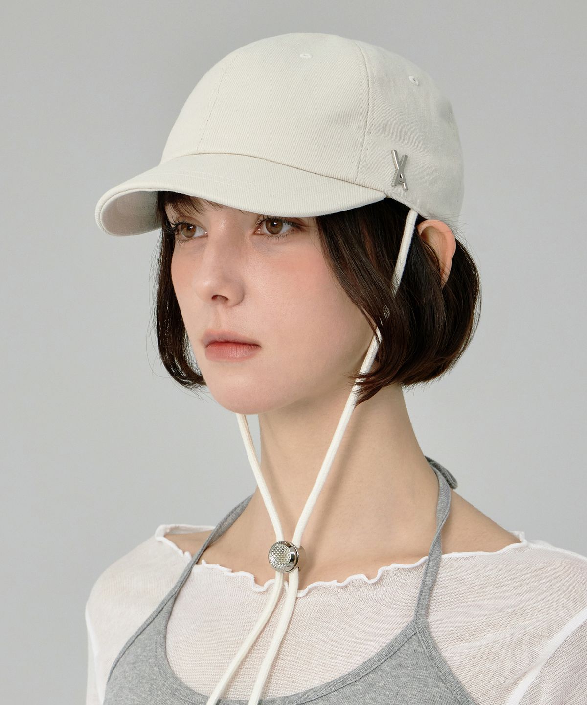 바잘(VARZAR) VA 스터드 사파리 볼캡 크림