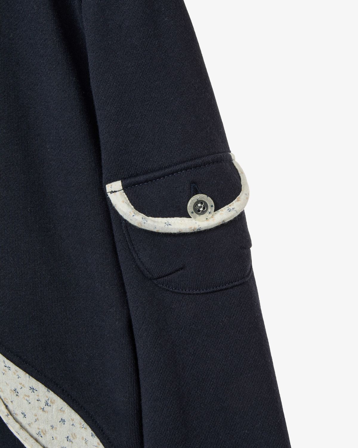 에이이에이이(AEAE) ROUND POCKET HOODIE ZIP UP [NAVY]