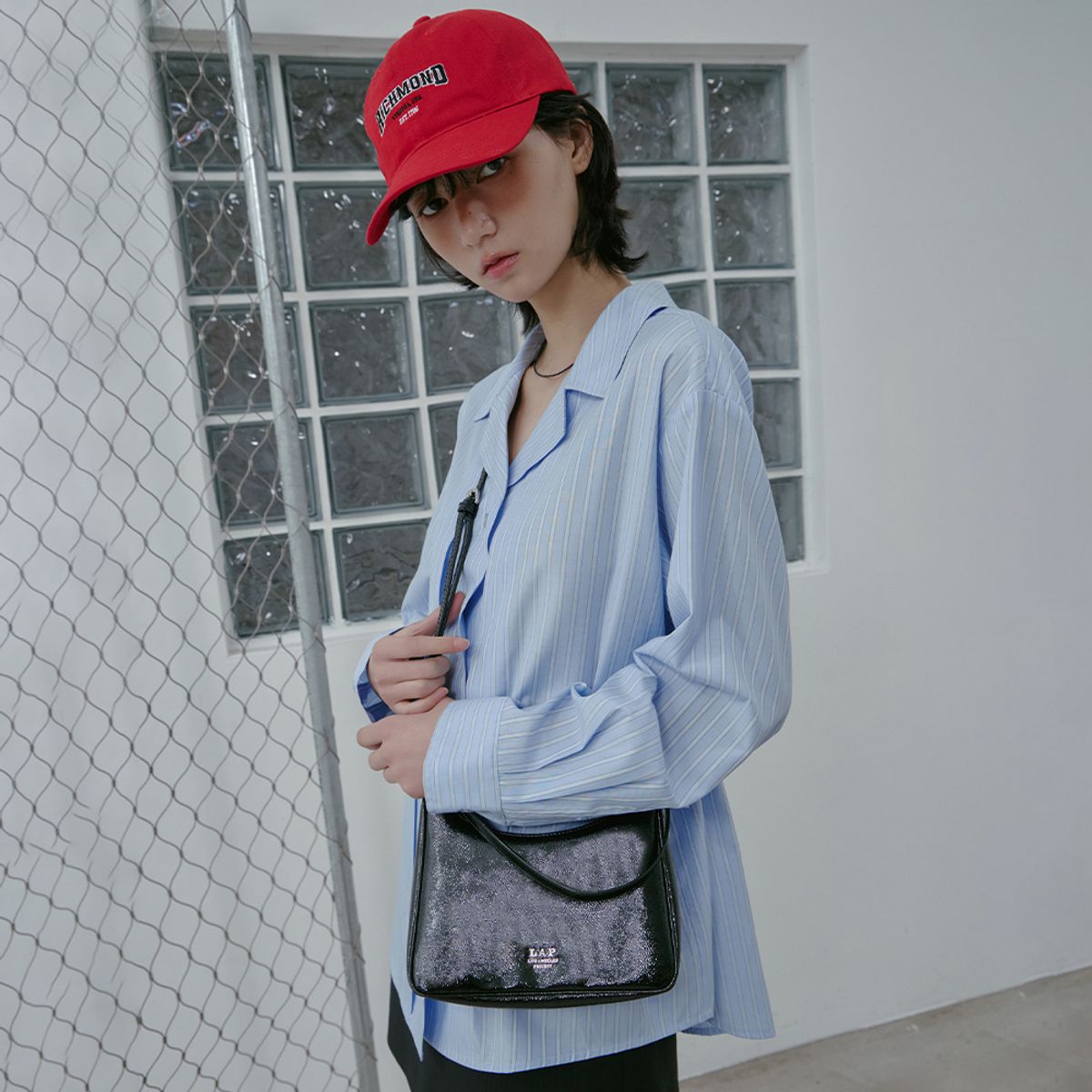 랩(LAP) GLOSSY SHOULDER HOBO BAG AS7AB221