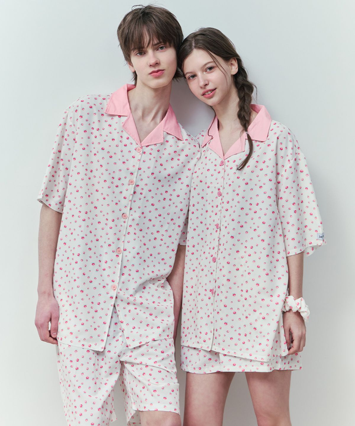주디앤(JUDYN) [2PACK] 베리핑크 클린핏 반팔 커플 파자마세트