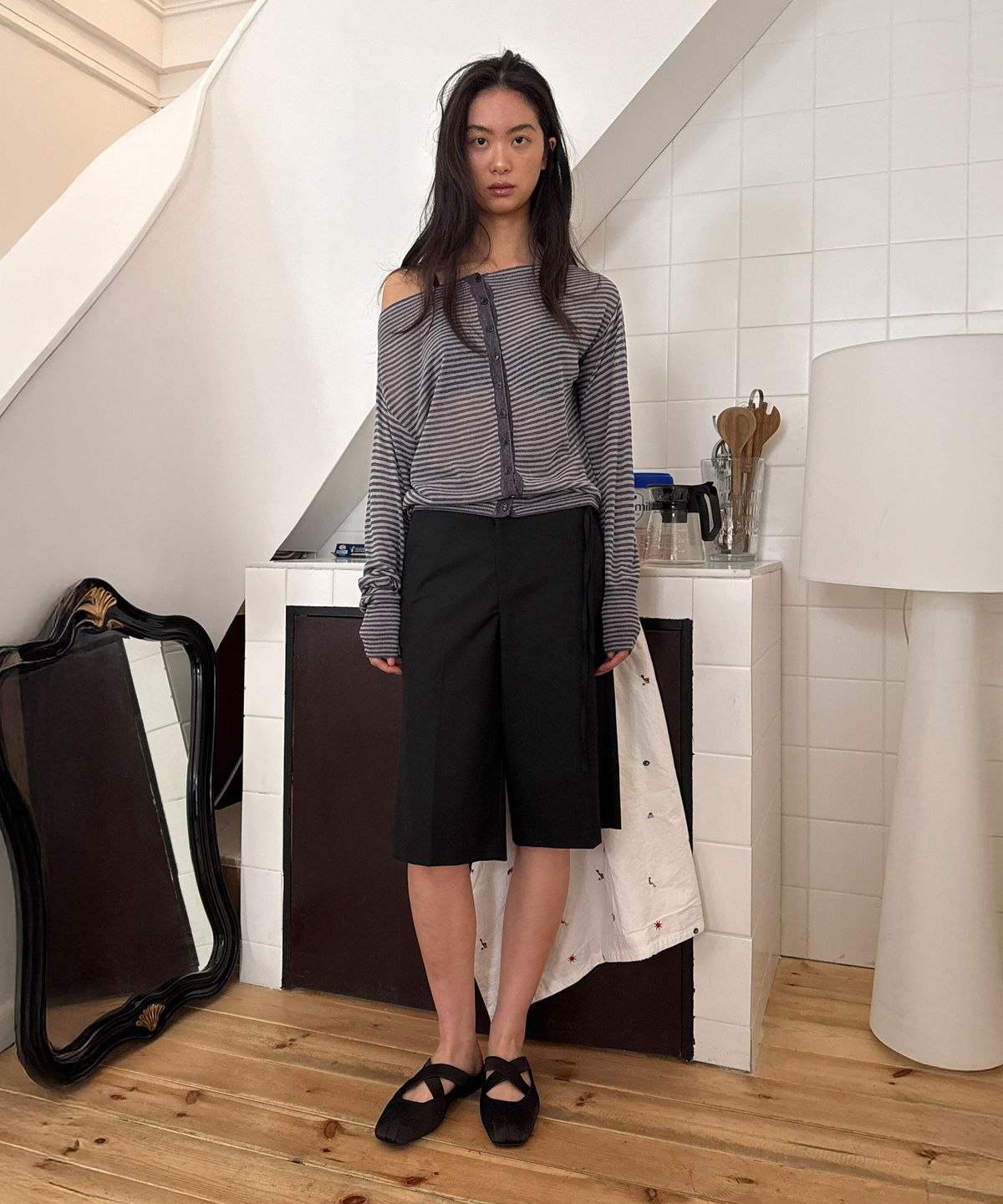 다이애그널(DIAGONAL) SOFT OFF SHOULDER CARDIGAN (stripe blue)
