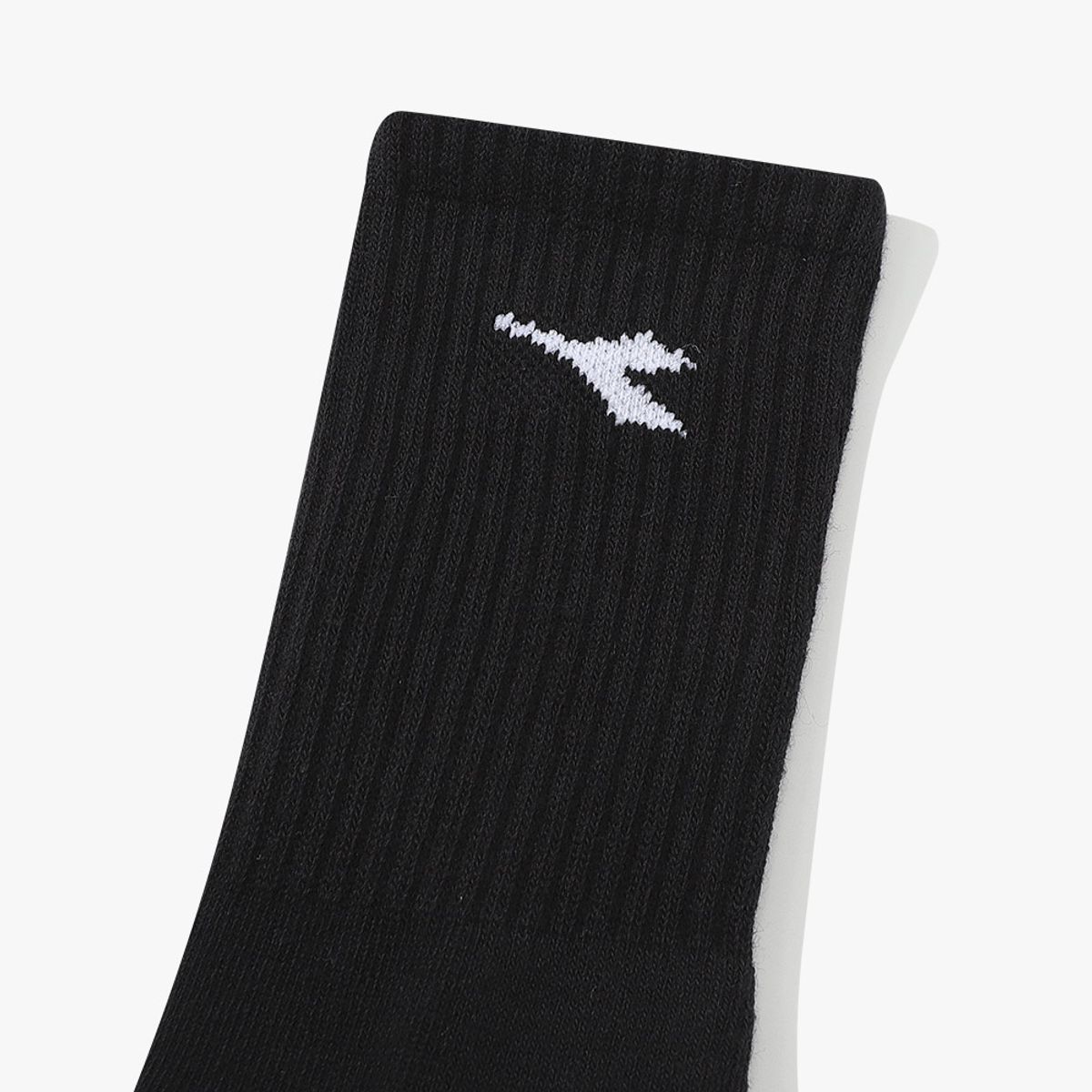 디아도라(diadora) 베이직 쿠셔닝 삭스 5PCS BLACK