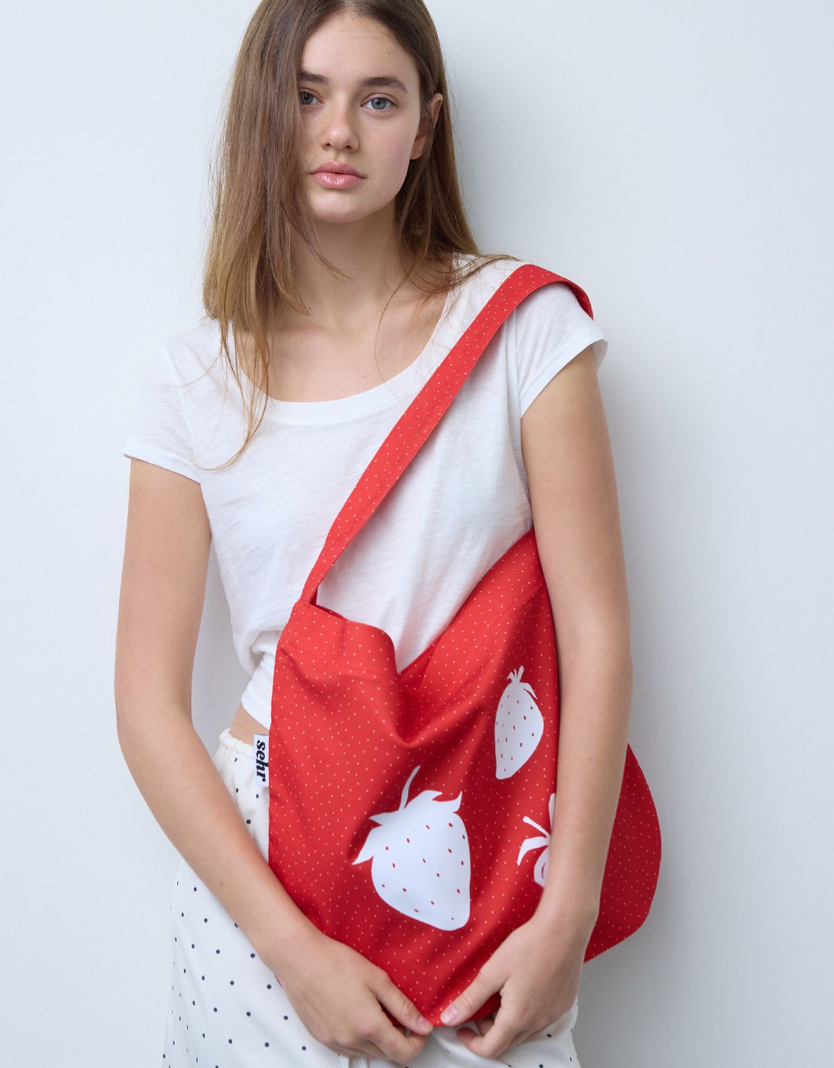 세르(SEHR) White Berry Easy Bag (Red)