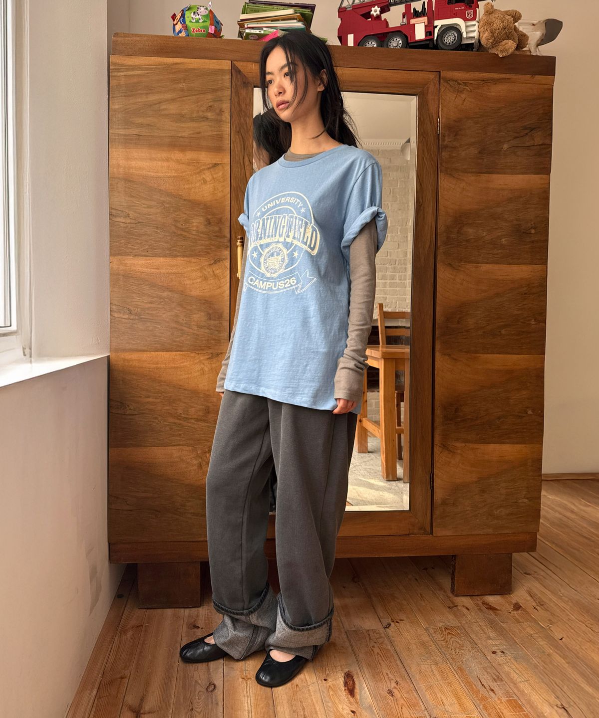 다이애그널(DIAGONAL) VINTAGE CAMPUS TEE (blue)