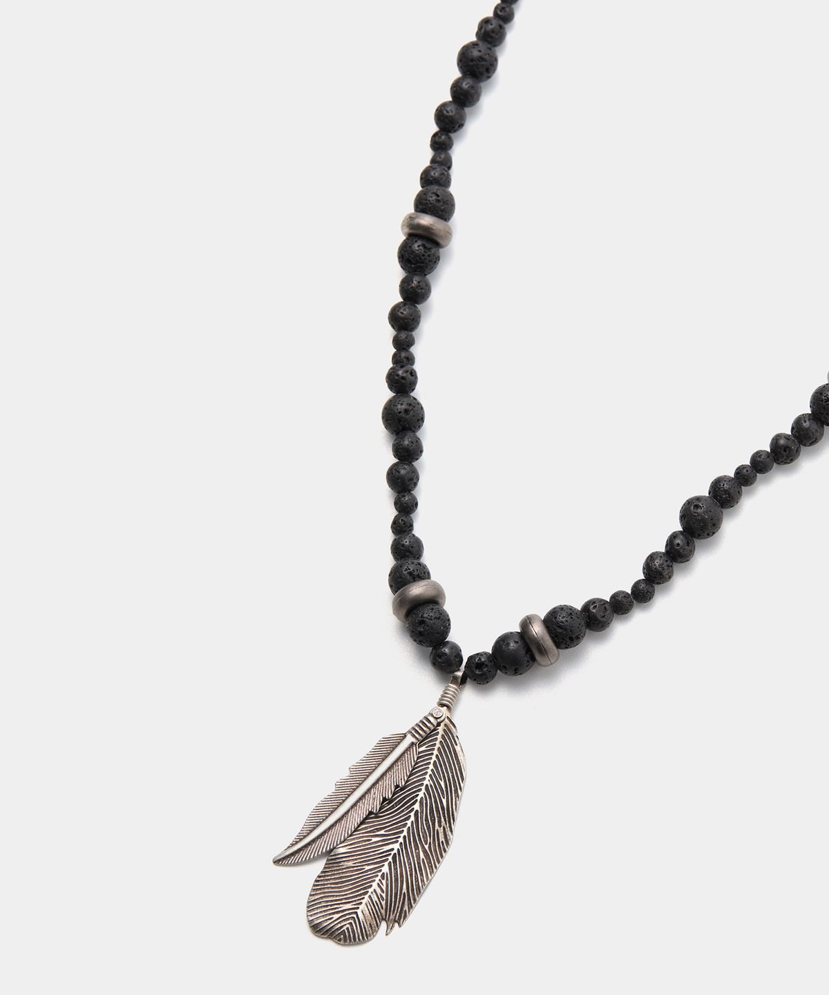디앤에스알(DNSR) Feather Beaded Necklace