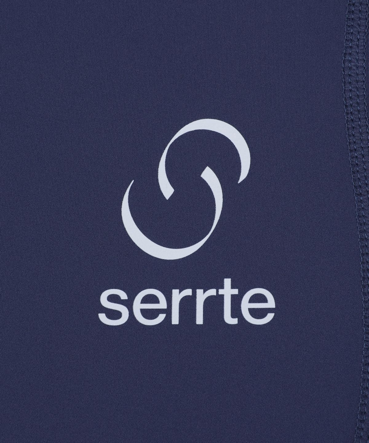 세르테(SERRTE) 텐션 라인 슬림핏 숏 슬리브 딥 블루