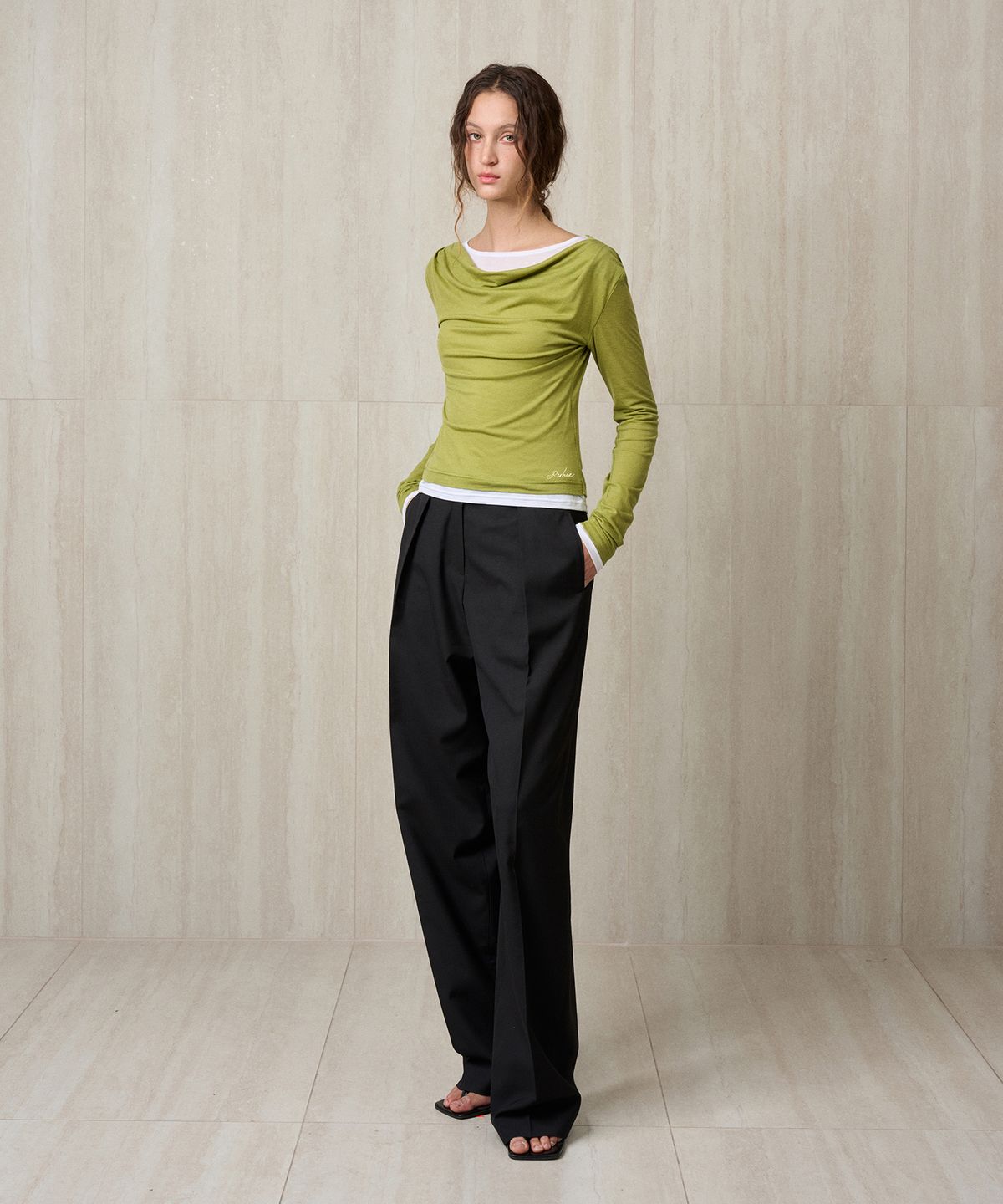리이(RE RHEE) WOOL JERSEY LAYERED TOP OLIVE