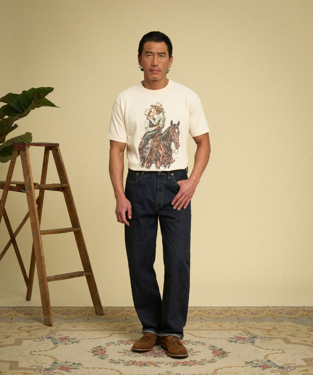 브론슨(BRONSON) West Romance Loopwheeled Graphic Tee Apricot