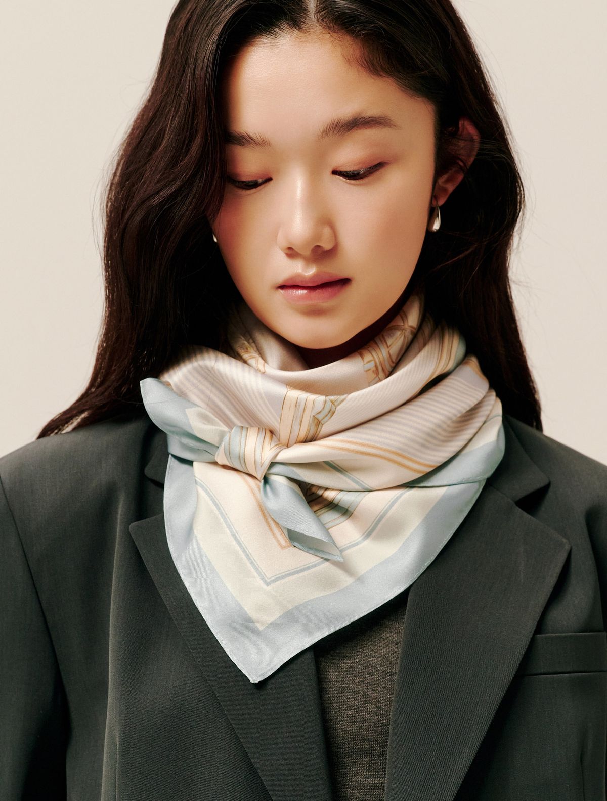 생럭슈(SAINTLUXURE) 세렌 블루그레이