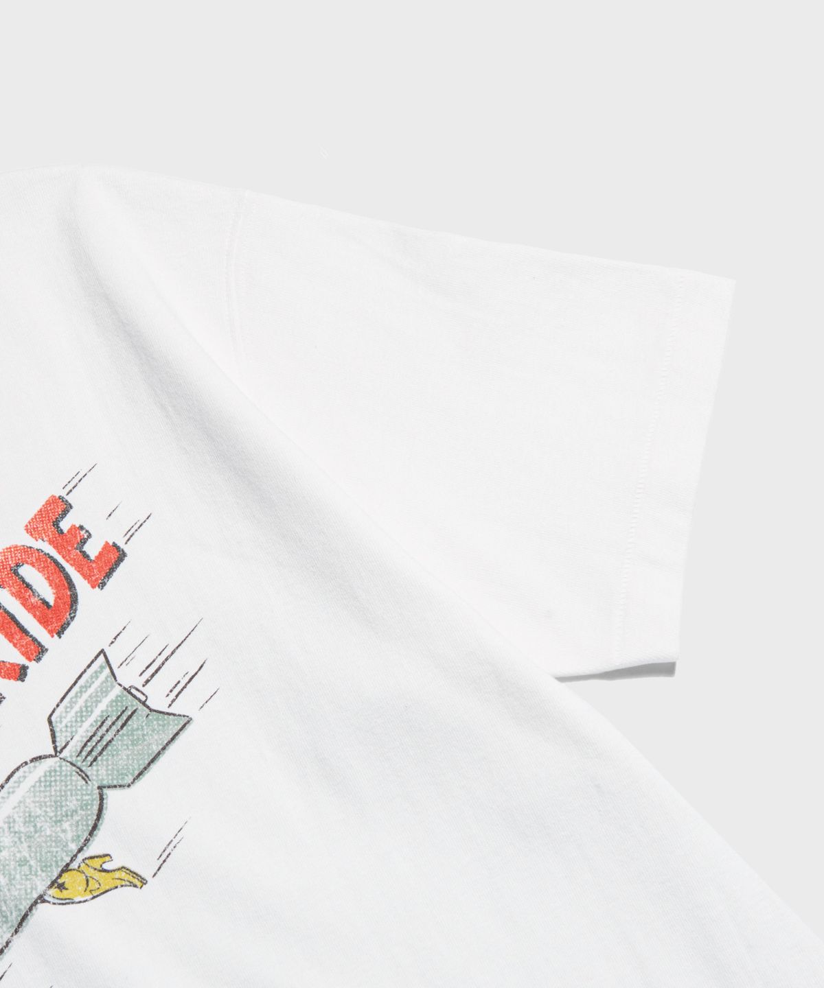 브론슨(BRONSON) Bomb Girl Loopwheeled Graphic Tee White