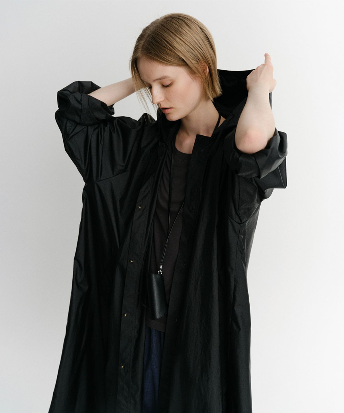 이아(EAAH) SLON SHIRRING MAXI JUMPER (BLACK)