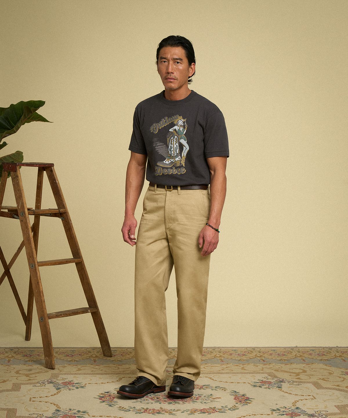 브론슨(BRONSON) Western Boot Loopwheeled Graphic Tee Apricot