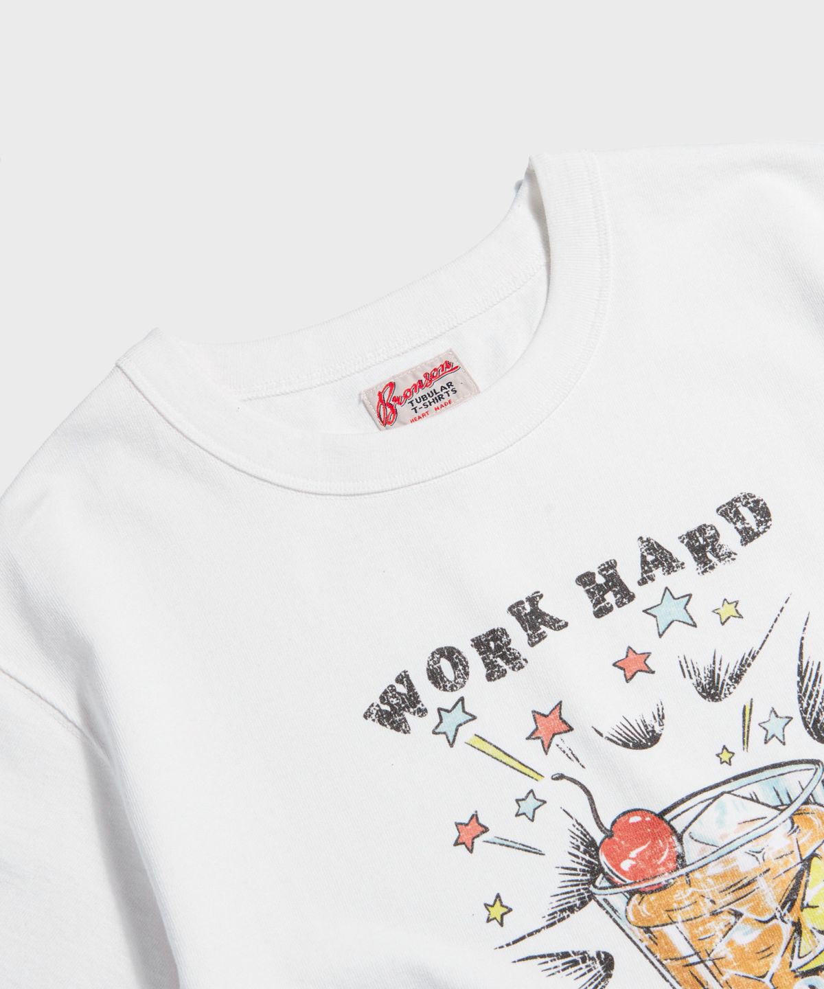 브론슨(BRONSON) Vintage Cocktail Loopwheeled Graphic Tee White