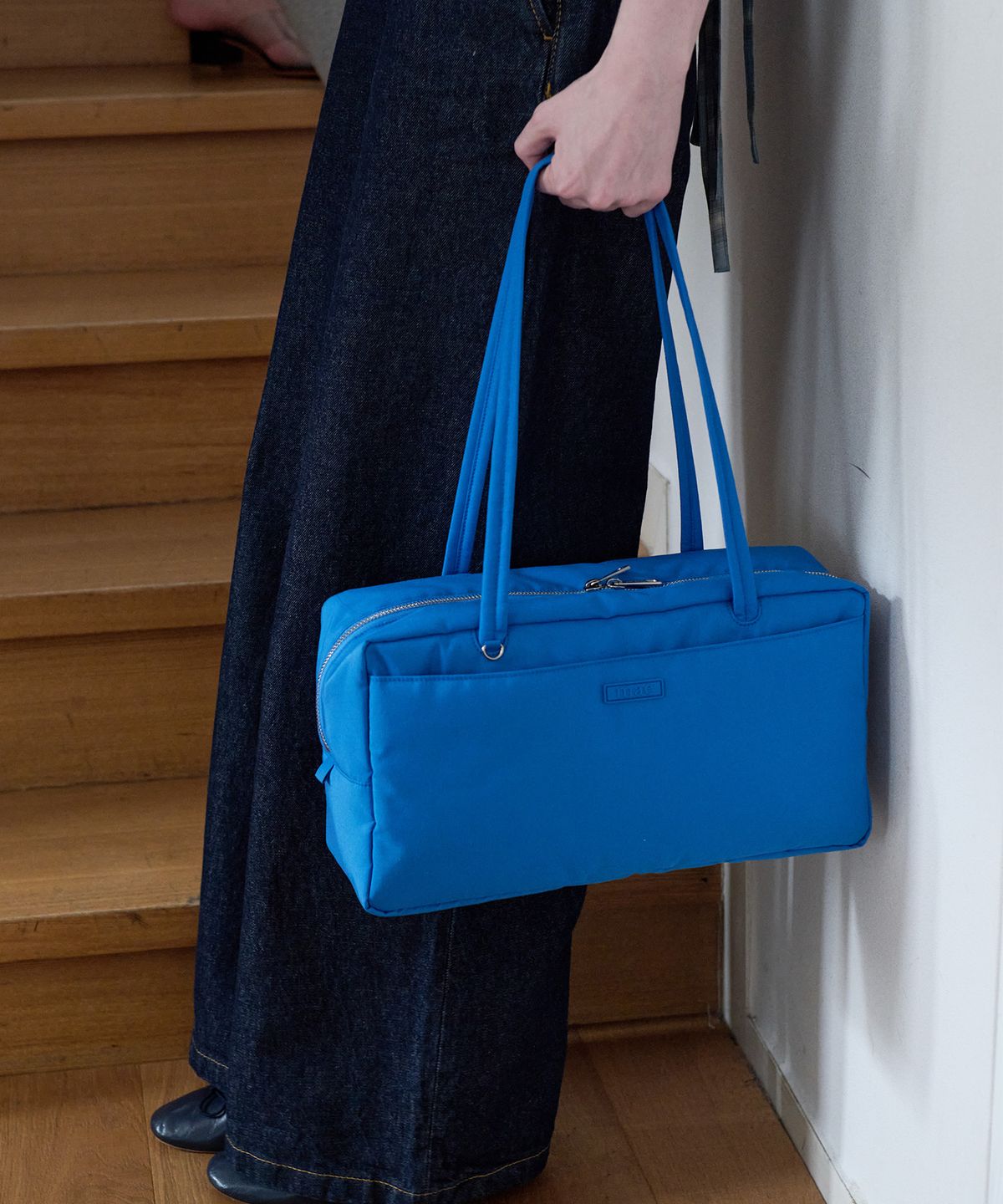 무쿠앤에보니(MUCU AND EBONY) Cozy Square Bag _ Marine Blue