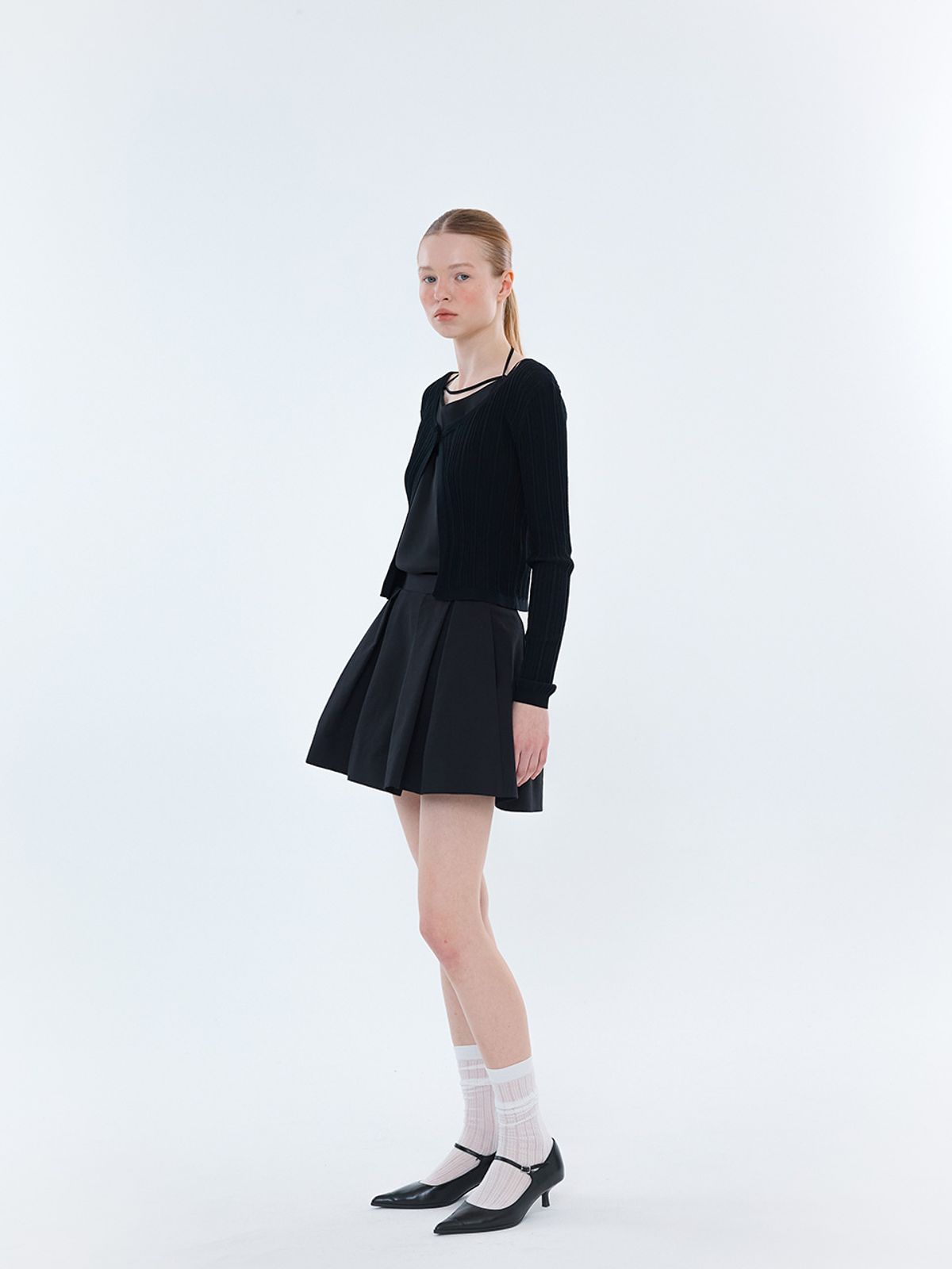 엘유브이엠(LUVM) VOLUME MINI SKIRT_BLACK