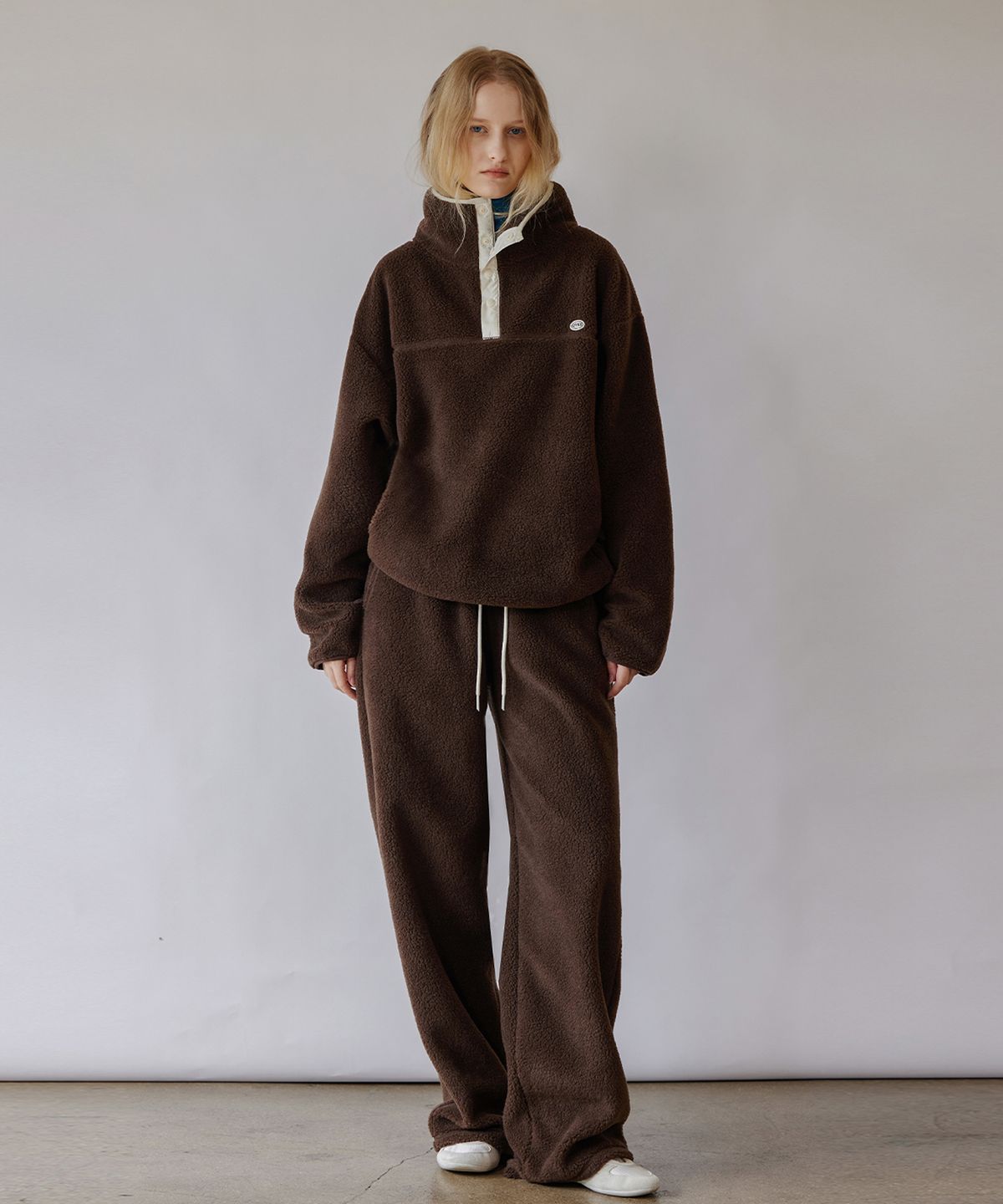 퀸스래빗(Q'SRB) Fluffy Color Block Drawstring Sweatpants