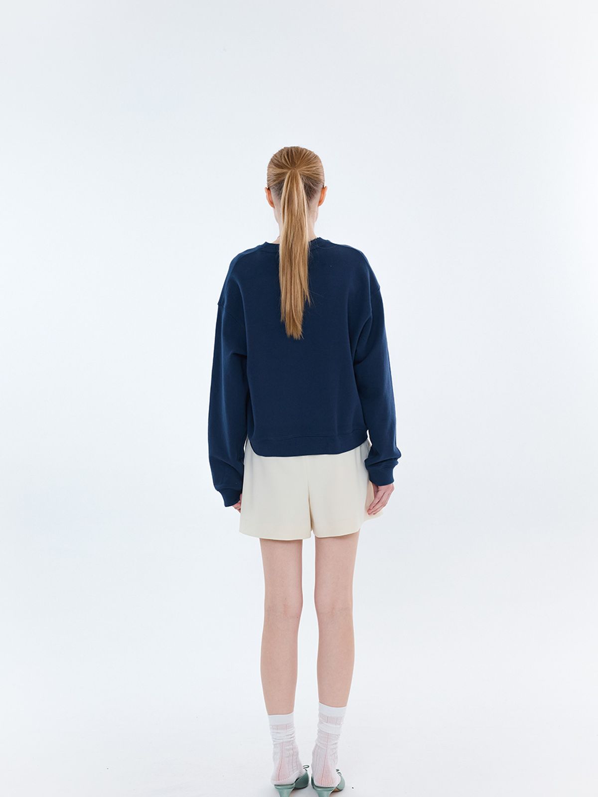 엘유브이엠(LUVM) TUCK TAILORED SHORTS_CREAM