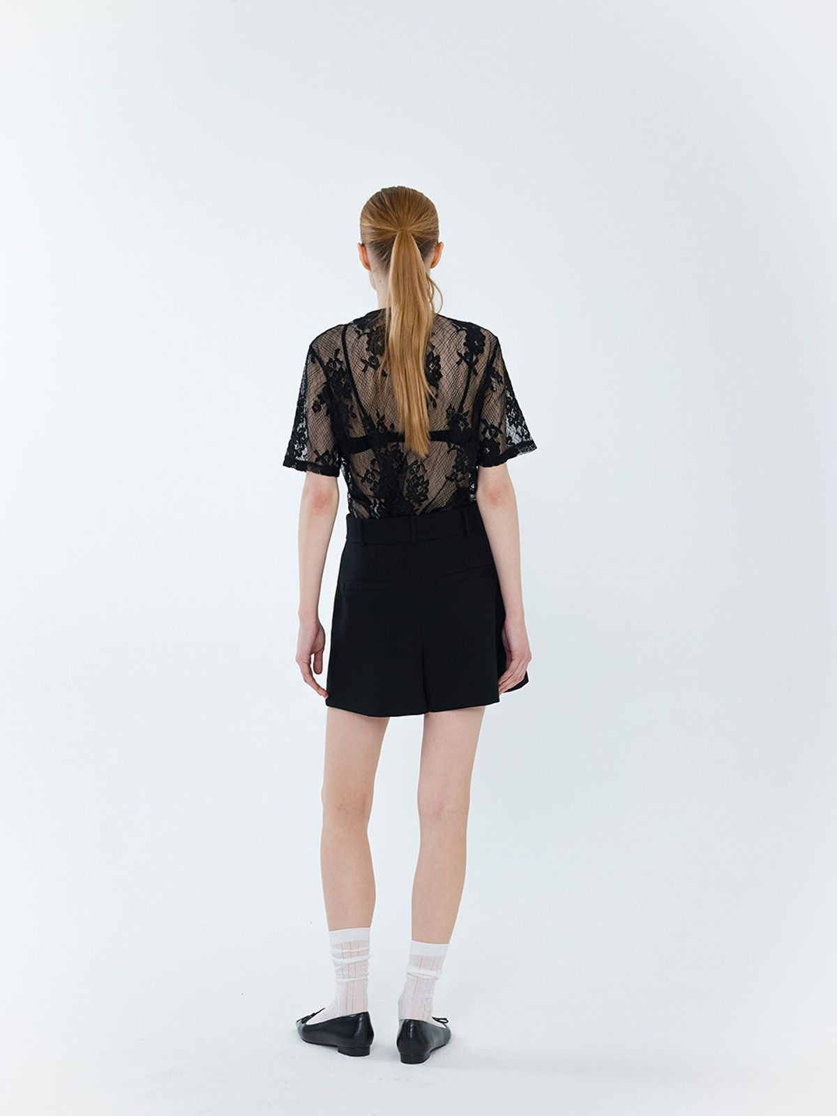 엘유브이엠(LUVM) TUCK TAILORED SHORTS_BLACK