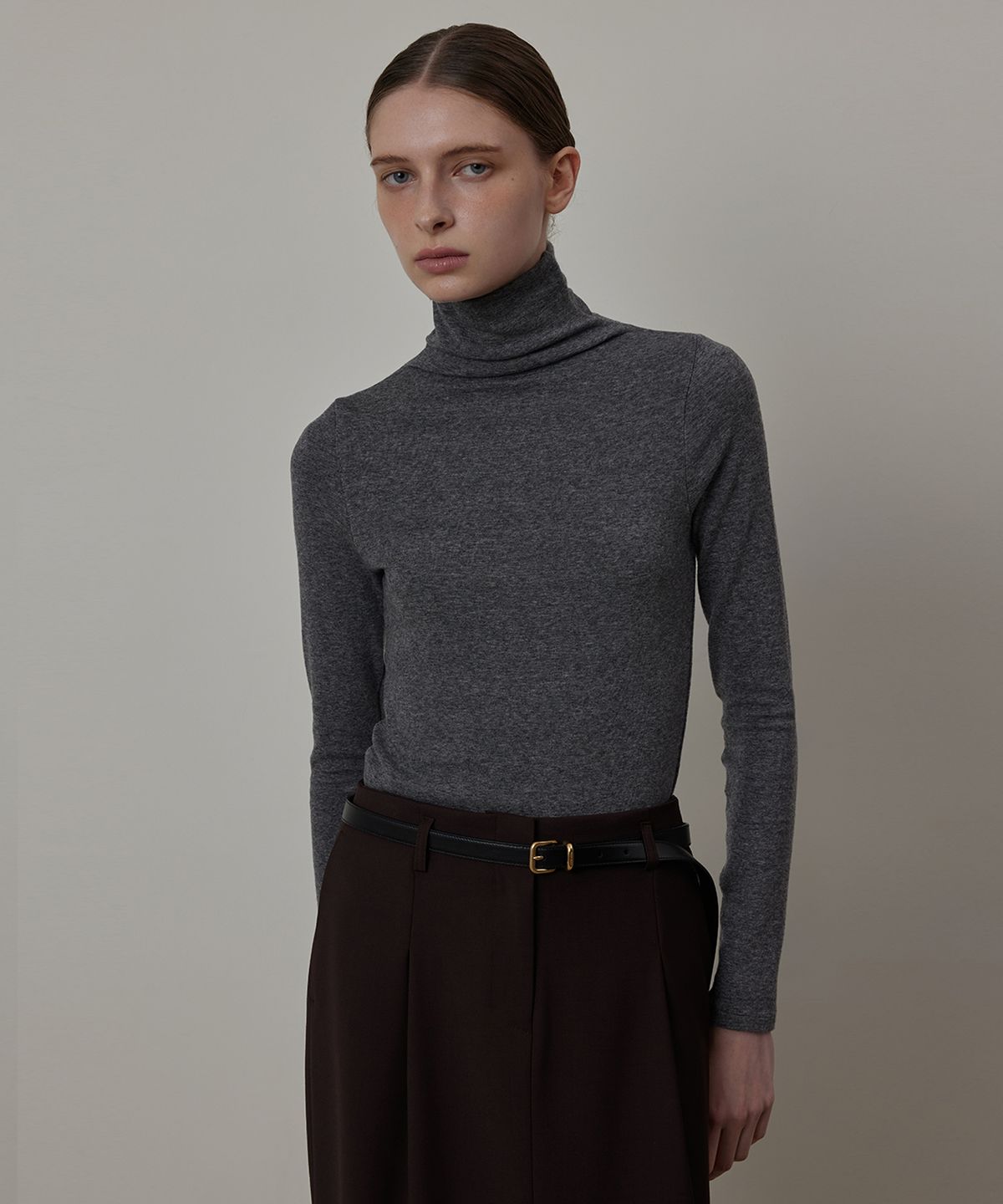 퀸스래빗(Q'SRB) Wool Back Slit Feminine Long Skirt