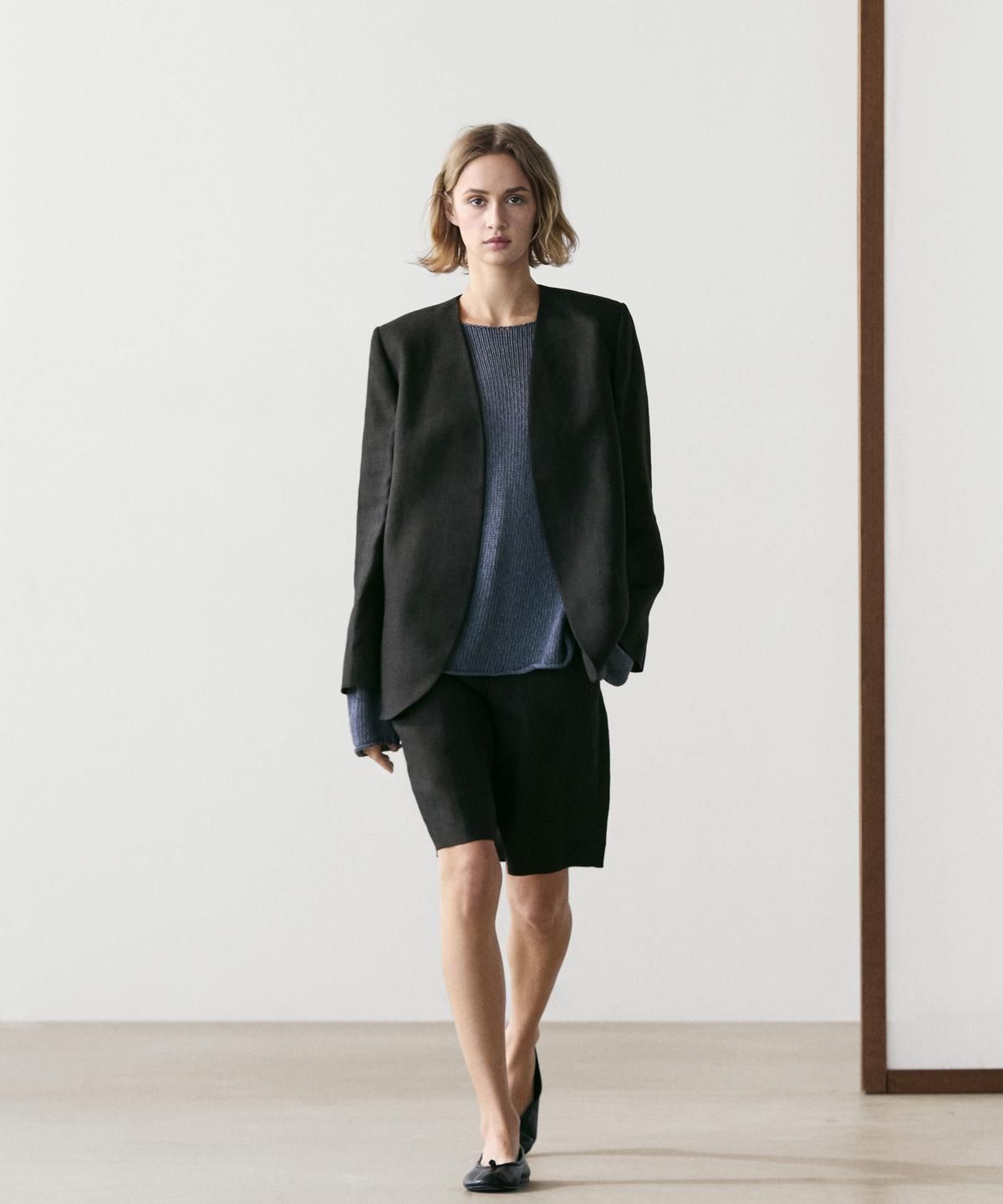 마시모두띠(MASSIMO DUTTI) 노치리스 린넨 블레이저