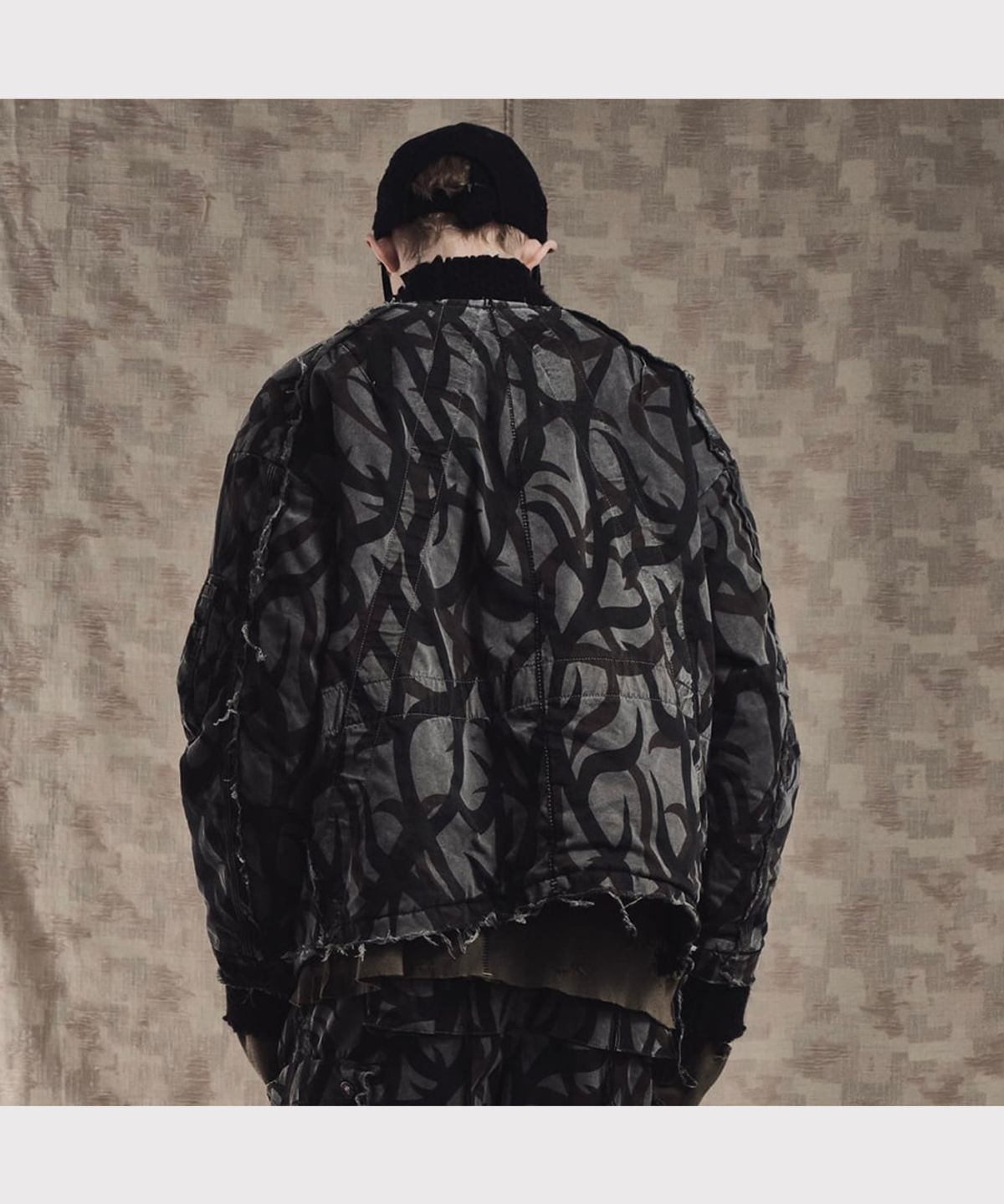 마이너스(MINUS) Slash Seam Tribal Camouflage Flight Jacket 20Yeas BK(AGED TWILL) - BLACK LINING