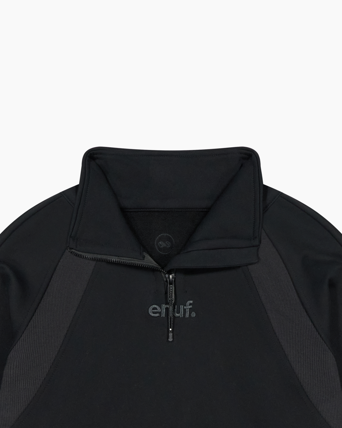 이너프(ENUF) ENUF 블랙 하프집업 크롭 맨투맨