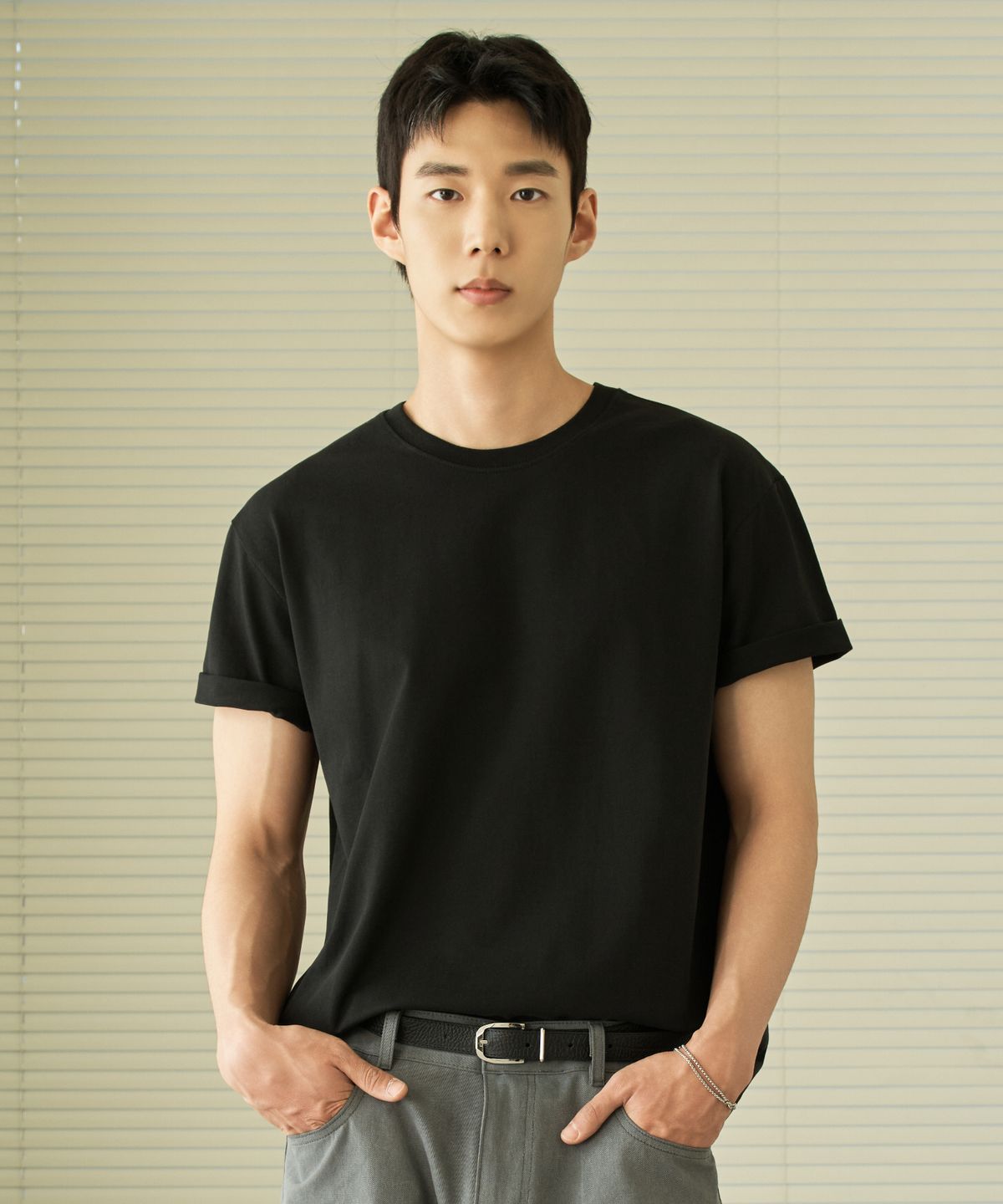 효지(HYOJI) 26 SS 레귤러핏 라운드 반팔 티셔츠 (3컬러)