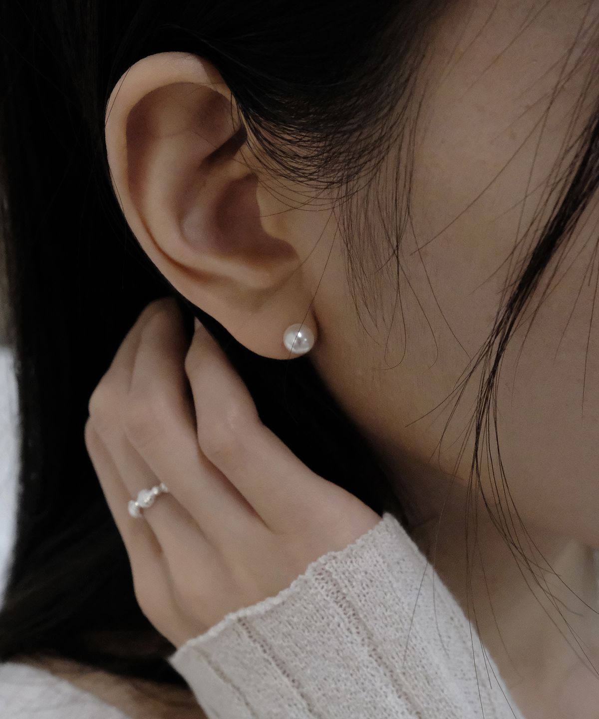 포에트리하우스(POETRYHAUS) PEARL EARRINGS(6mm)