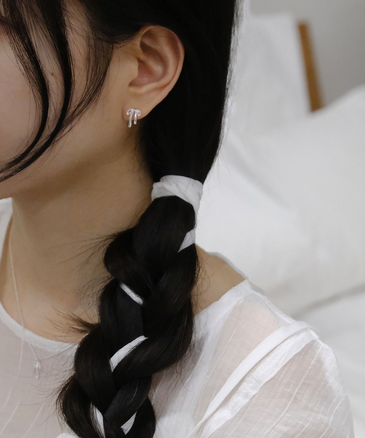 포에트리하우스(POETRYHAUS) TULLE RIBBON EARRINGS