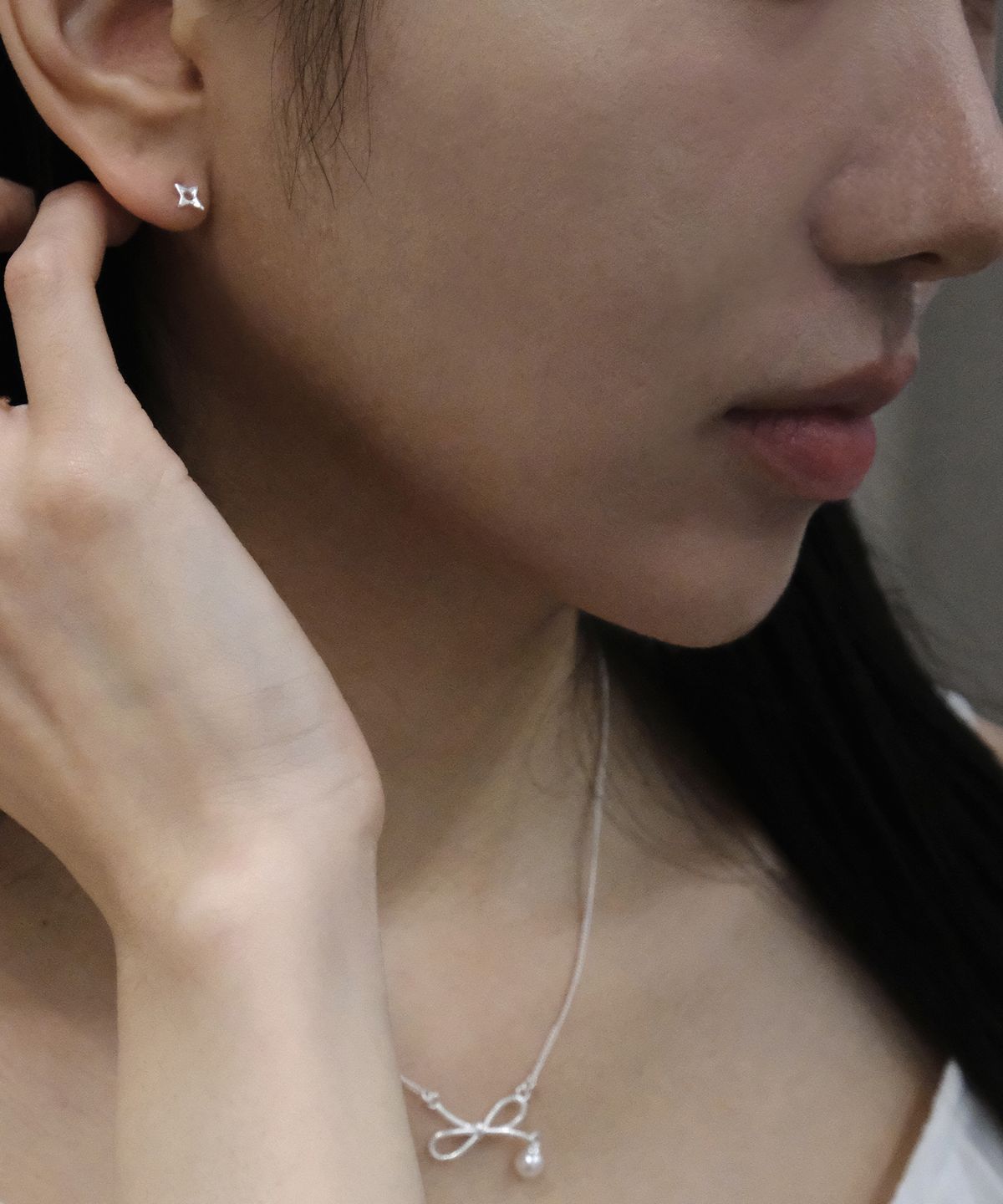 포에트리하우스(POETRYHAUS) TWINKLE DUO EARRINGS
