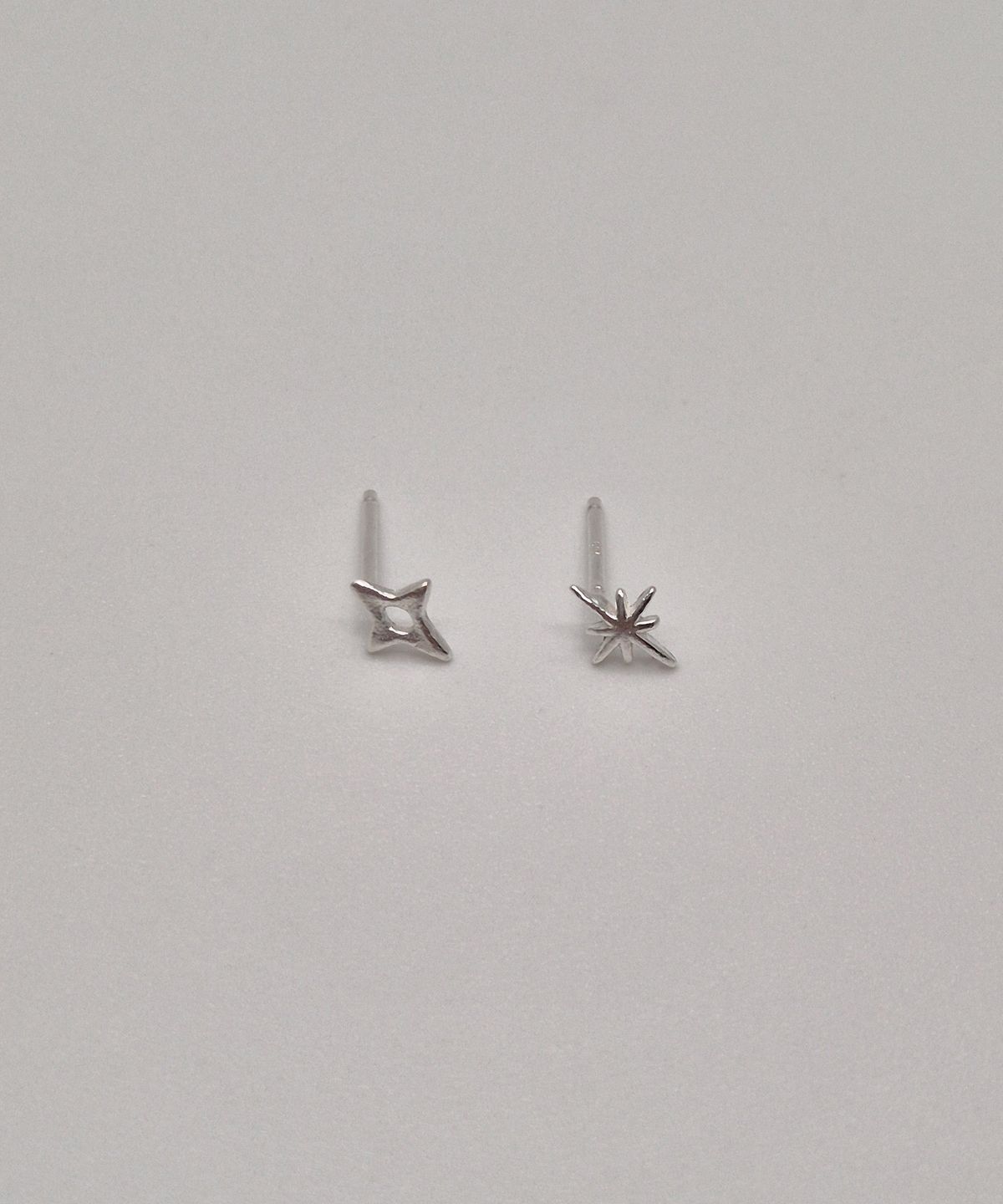 포에트리하우스(POETRYHAUS) TWO WAY STAR EARRINGS