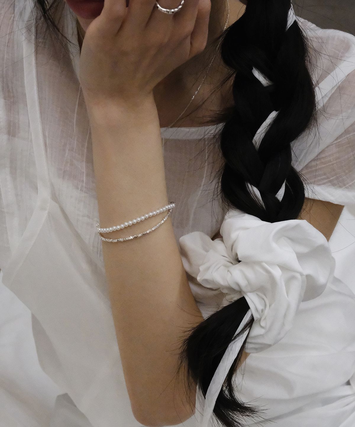 포에트리하우스(POETRYHAUS) SILVERDUST PEARL BRACELET