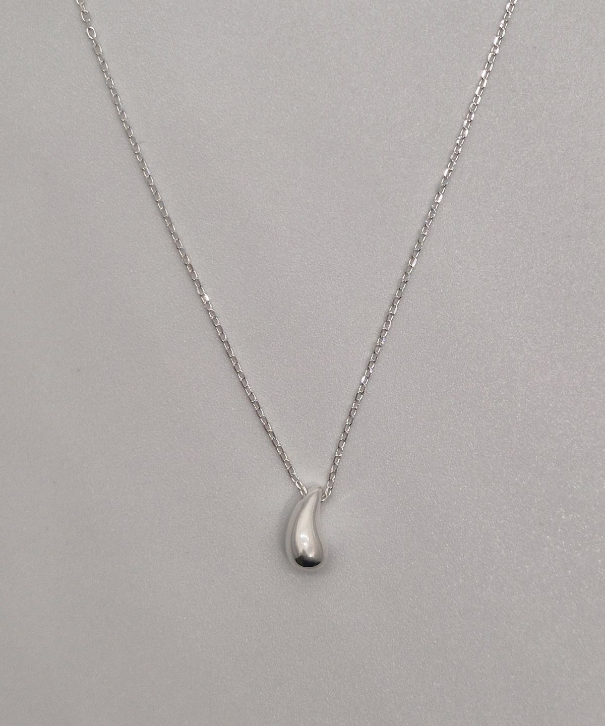 포에트리하우스(POETRYHAUS) WATERDROP NECKLACE