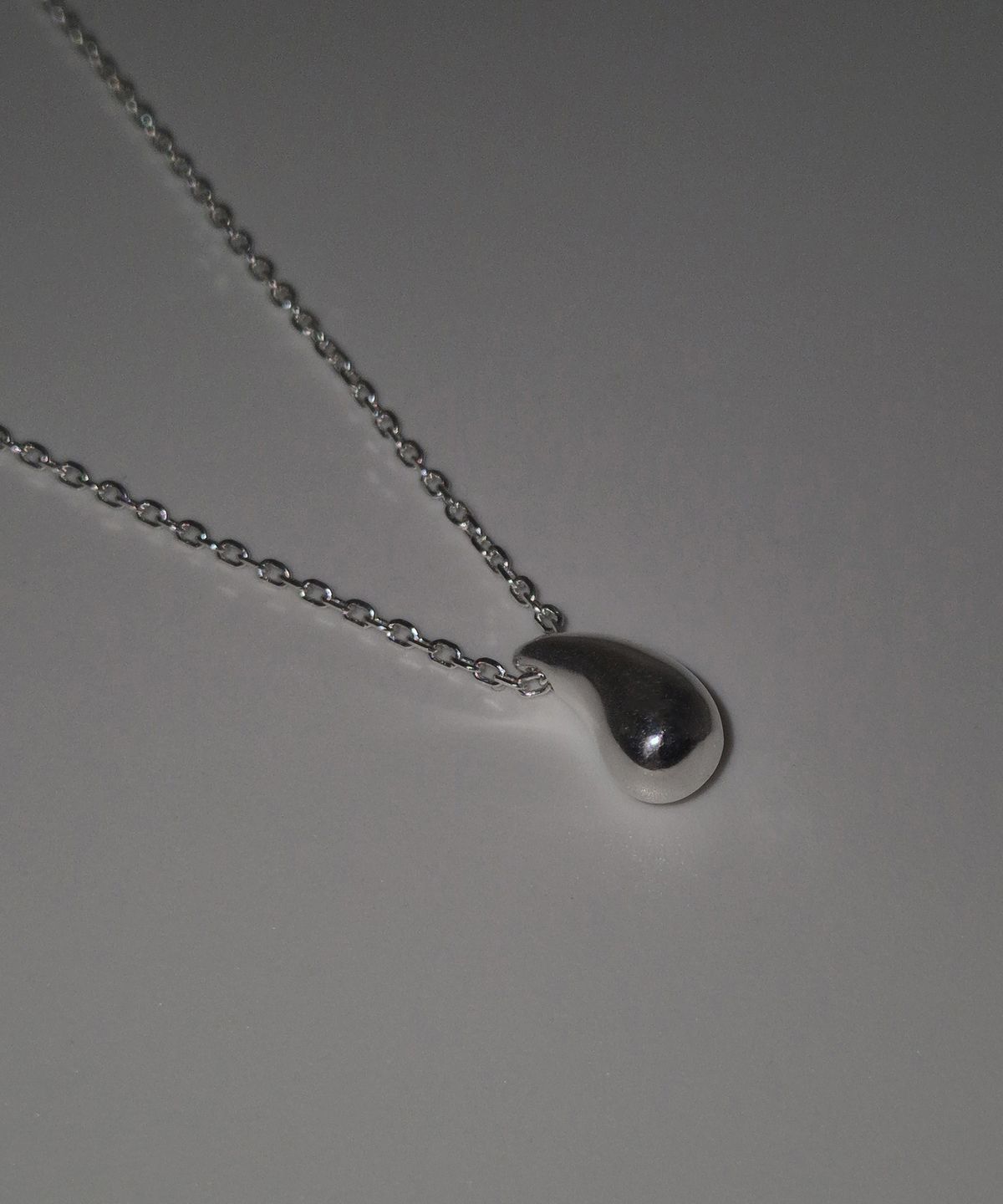포에트리하우스(POETRYHAUS) WATERDROP NECKLACE
